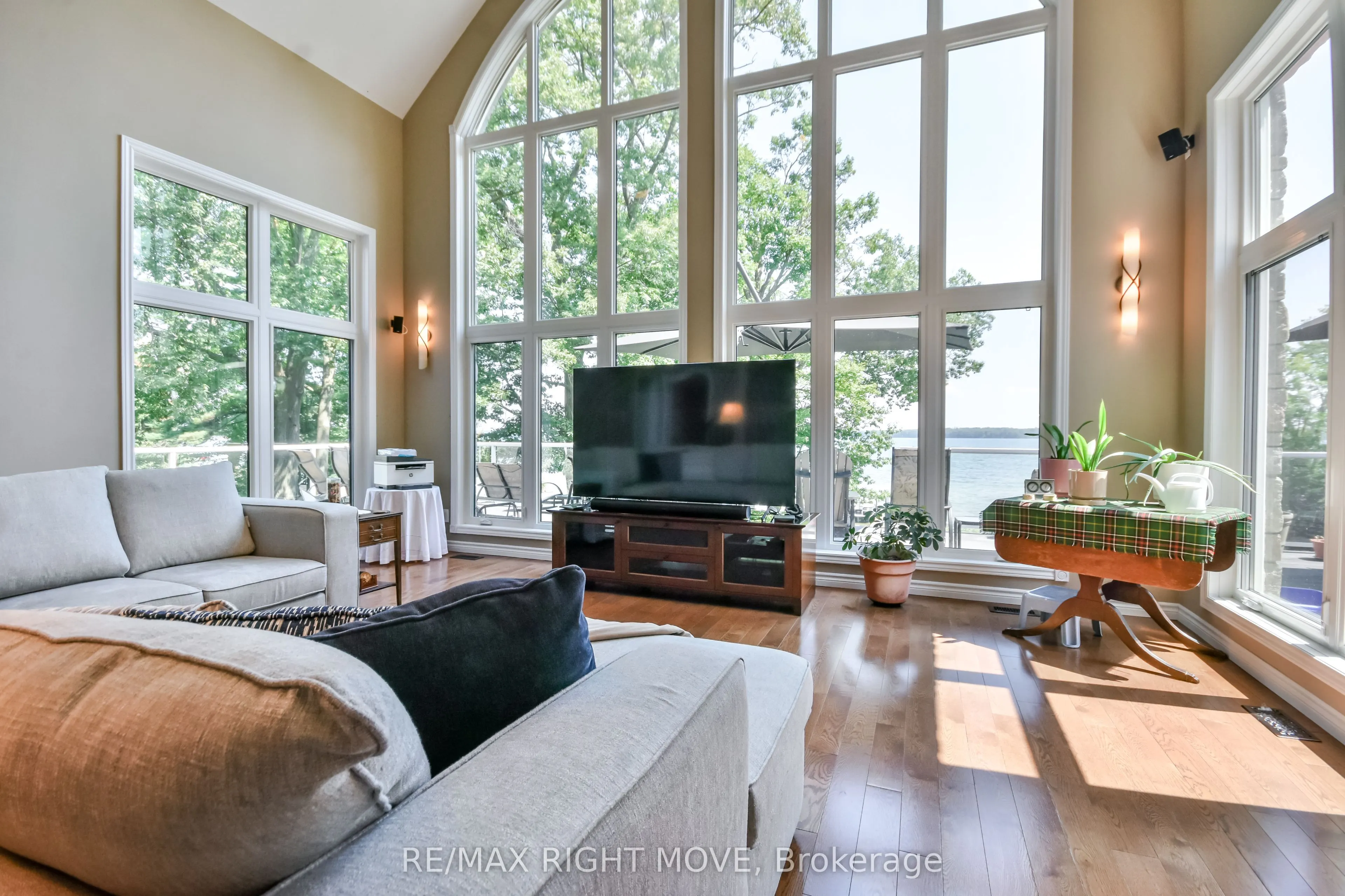 1756 Bay Park Road