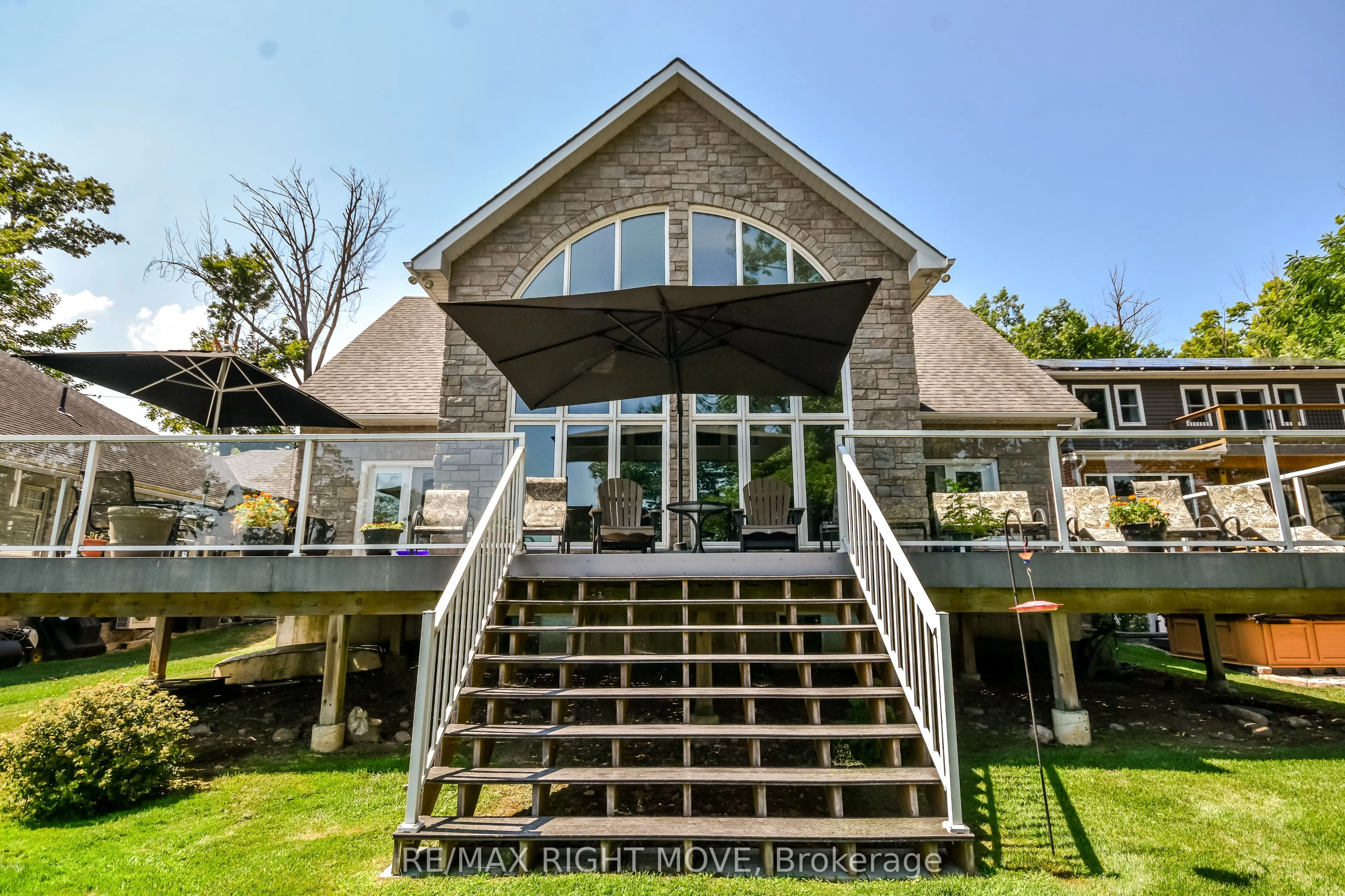 1756 Bay Park Road