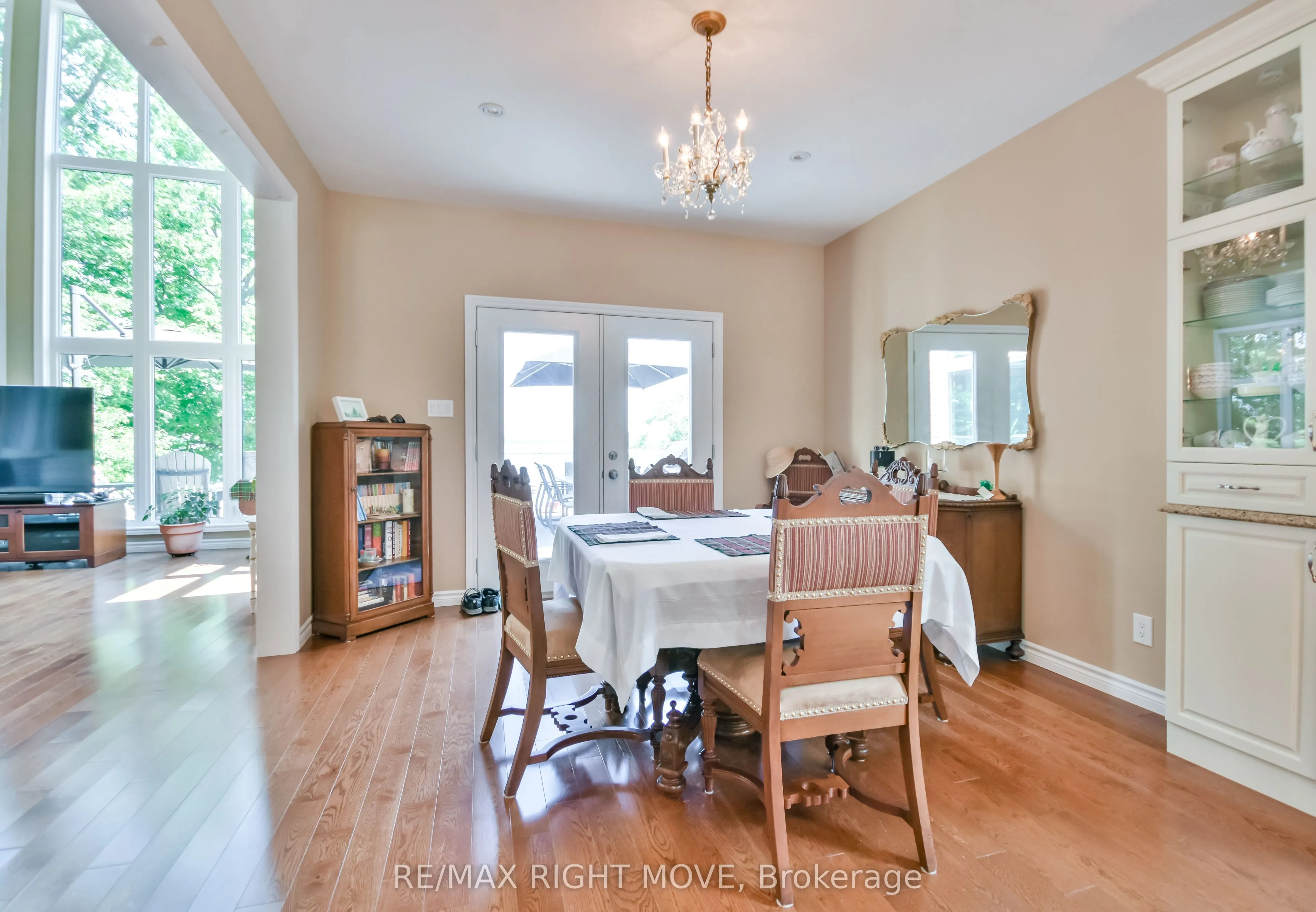 1756 Bay Park Road