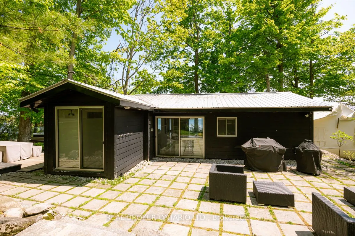 45 Ivy Lane