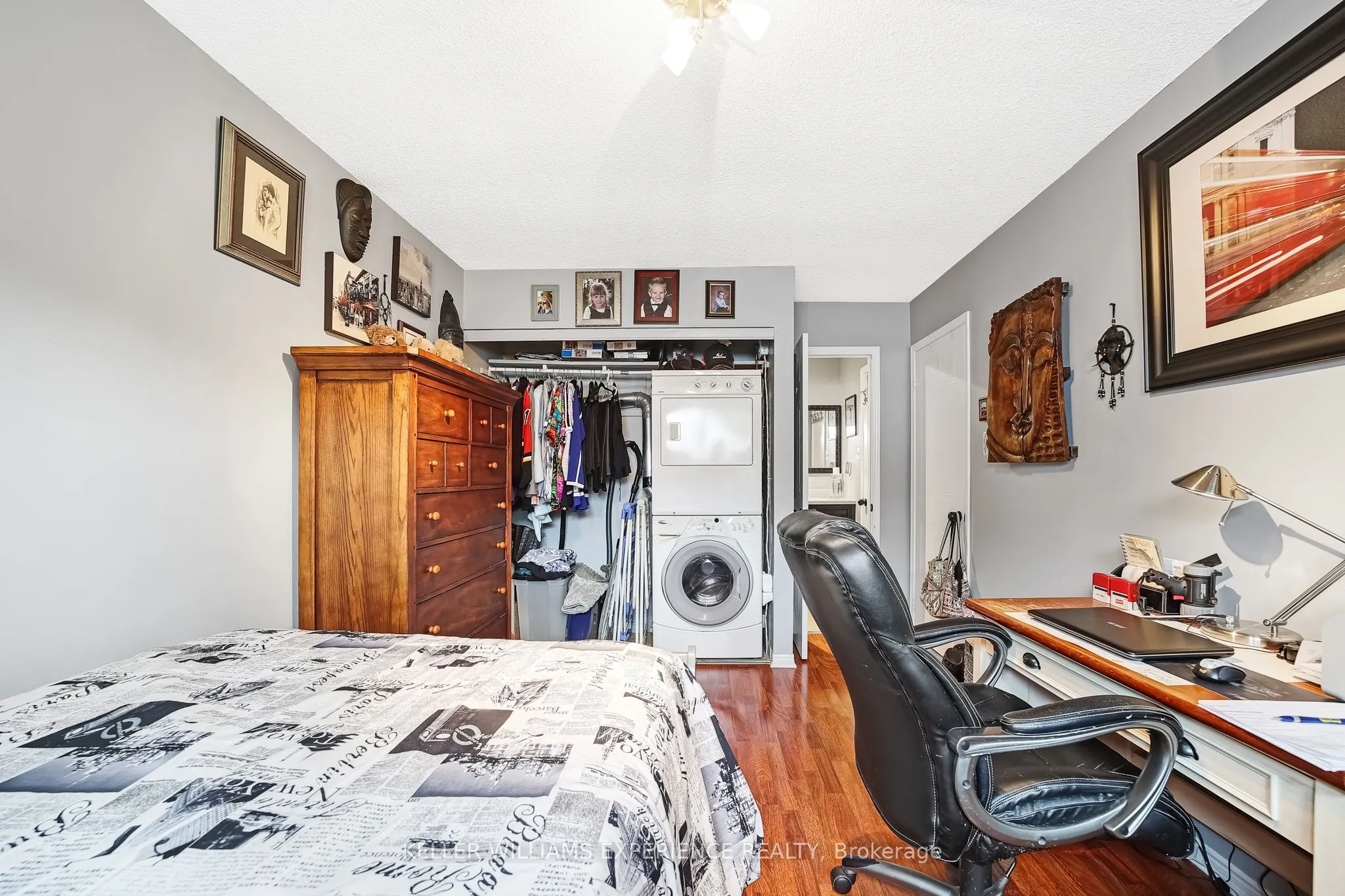 16 Balliston Road