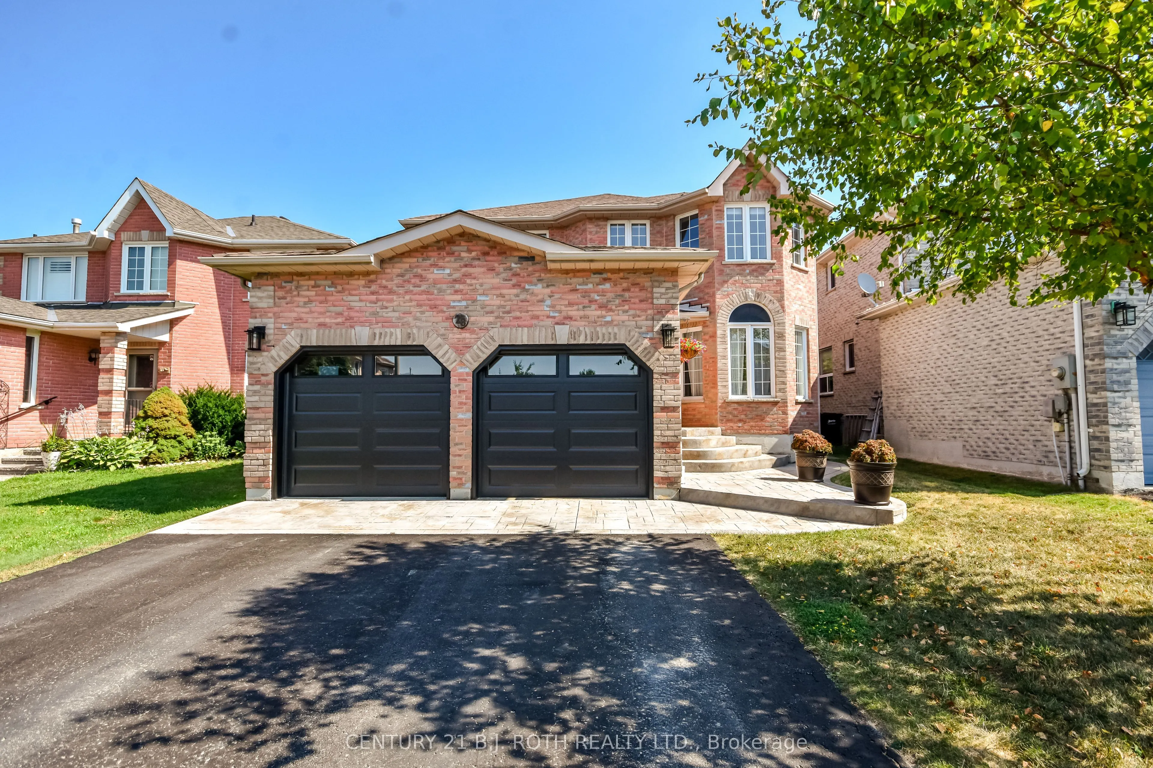 28 Shaina Court