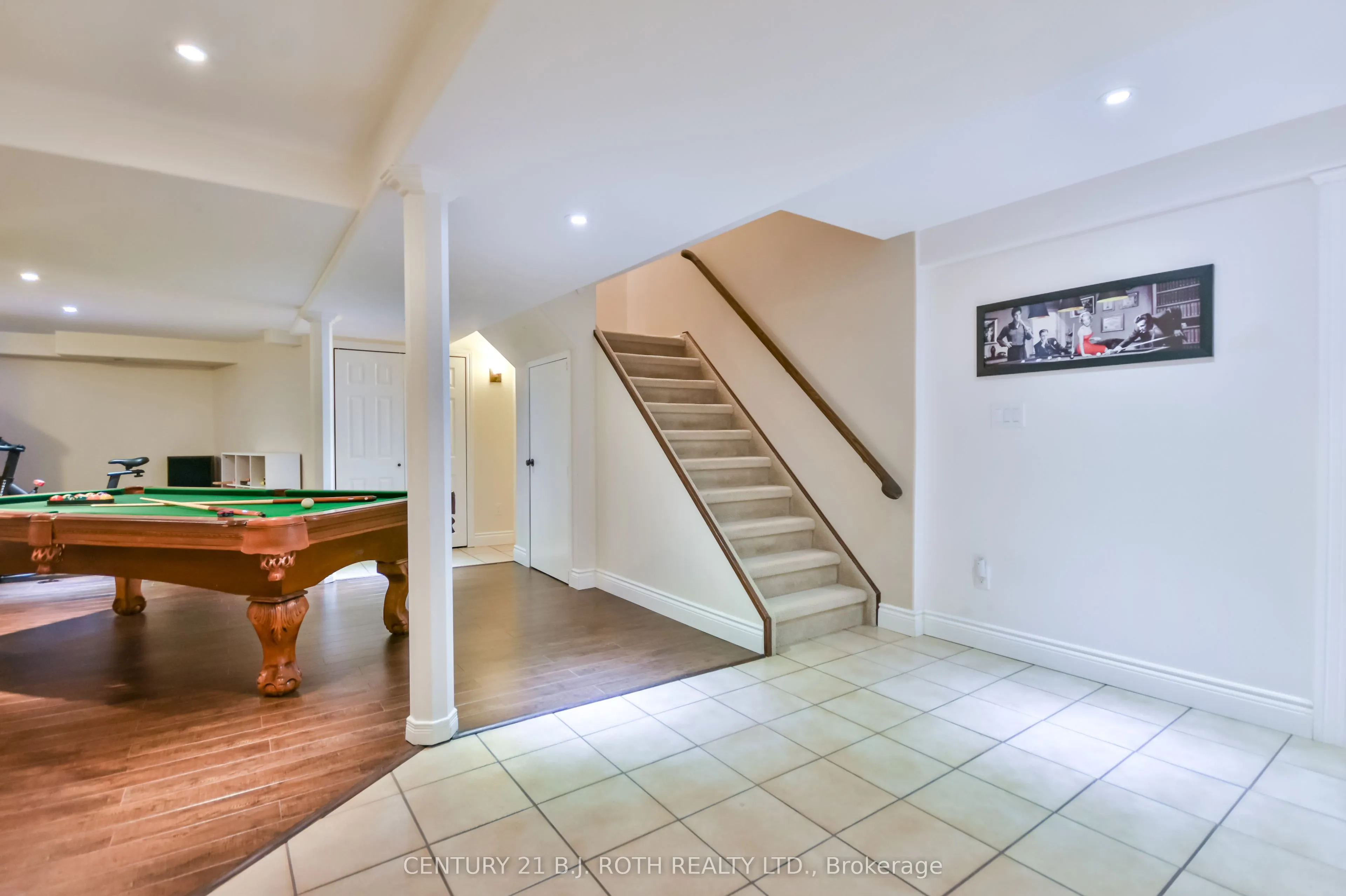 28 Shaina Court