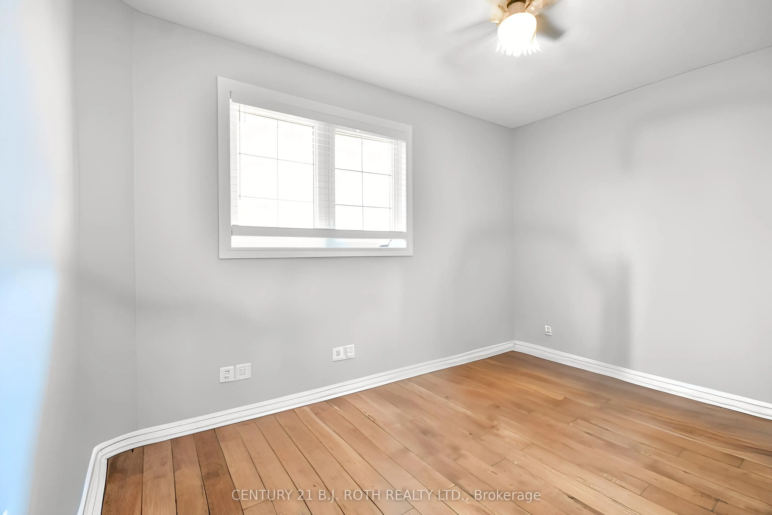 28 Shaina Court