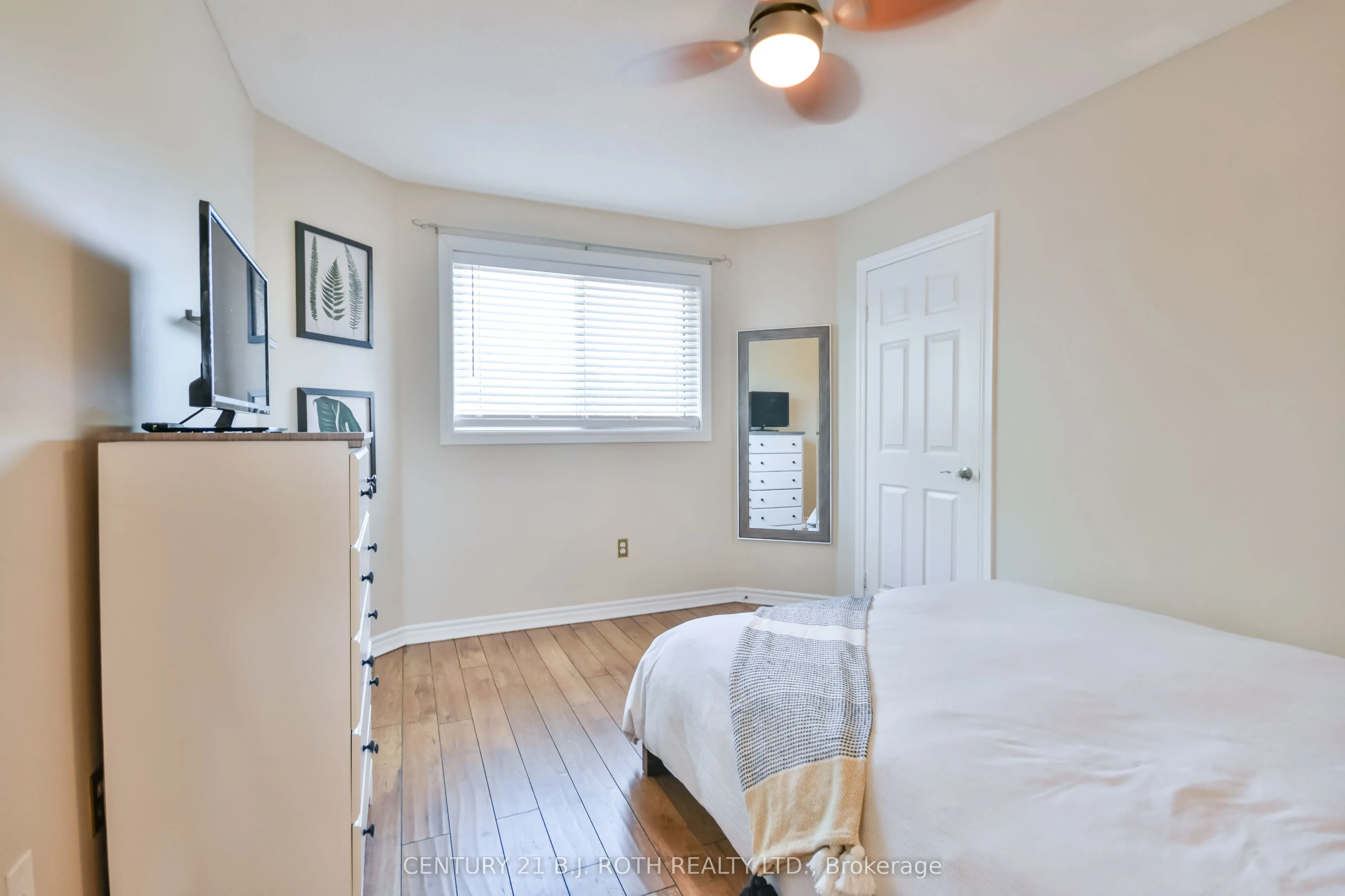28 Shaina Court