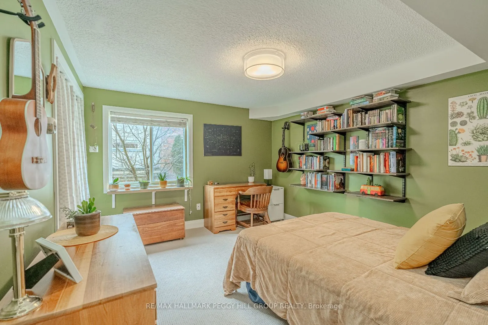 117 Edgehill Drive, #203