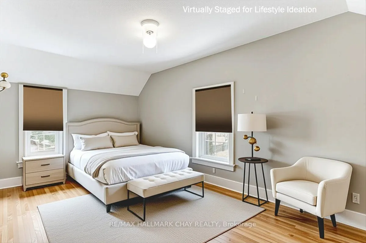 14 Grove Street E