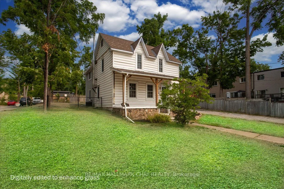 14 Grove Street E