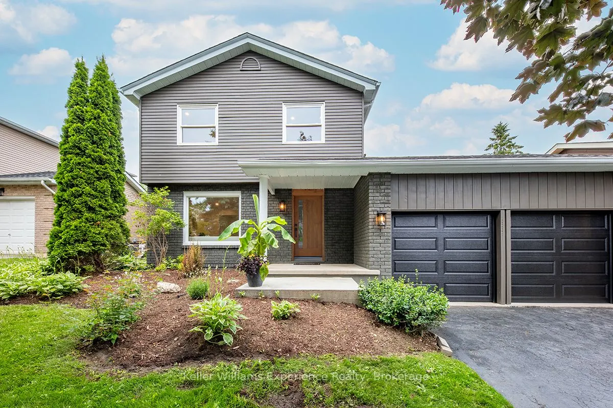 14 Mariposa Drive