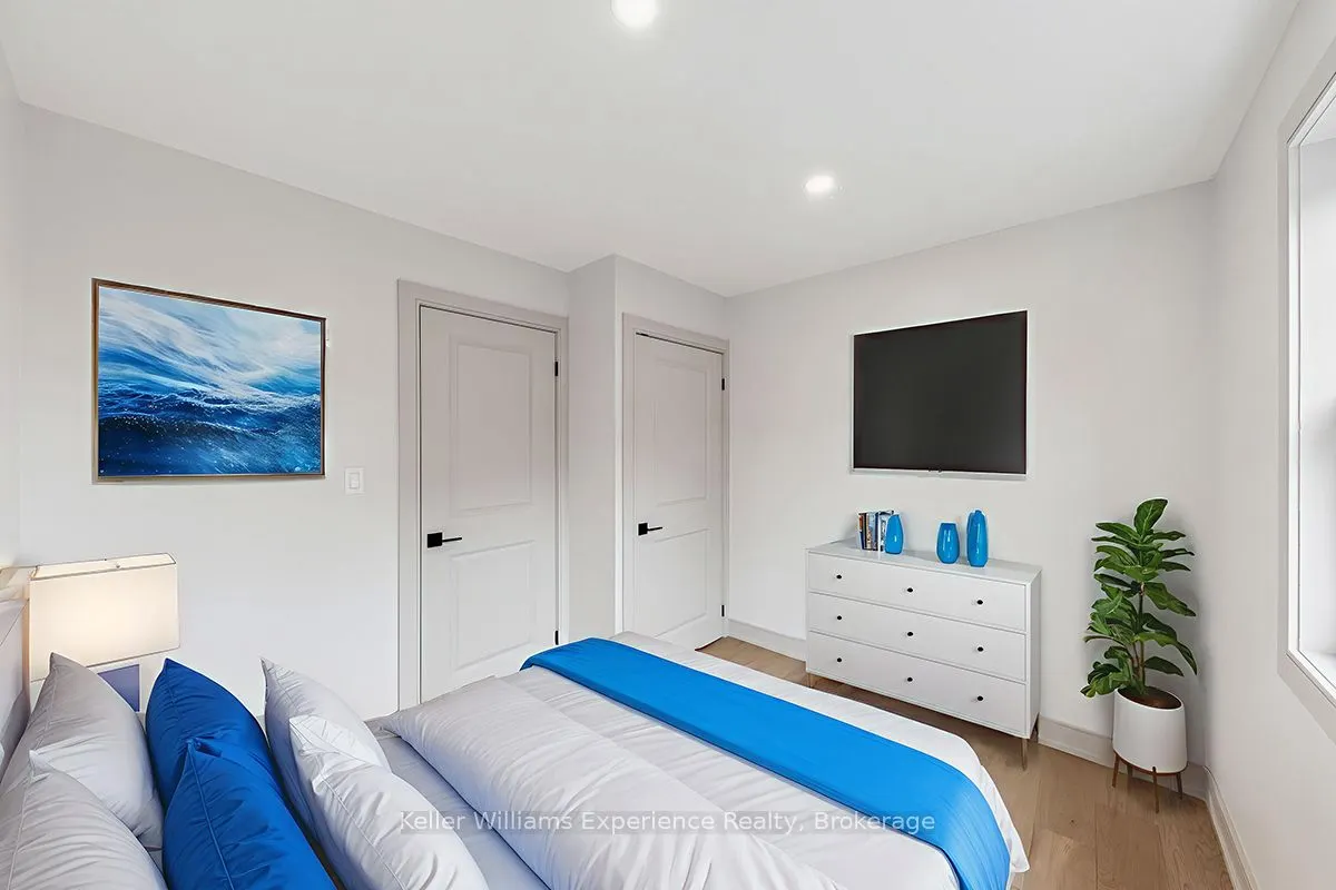 14 Mariposa Drive