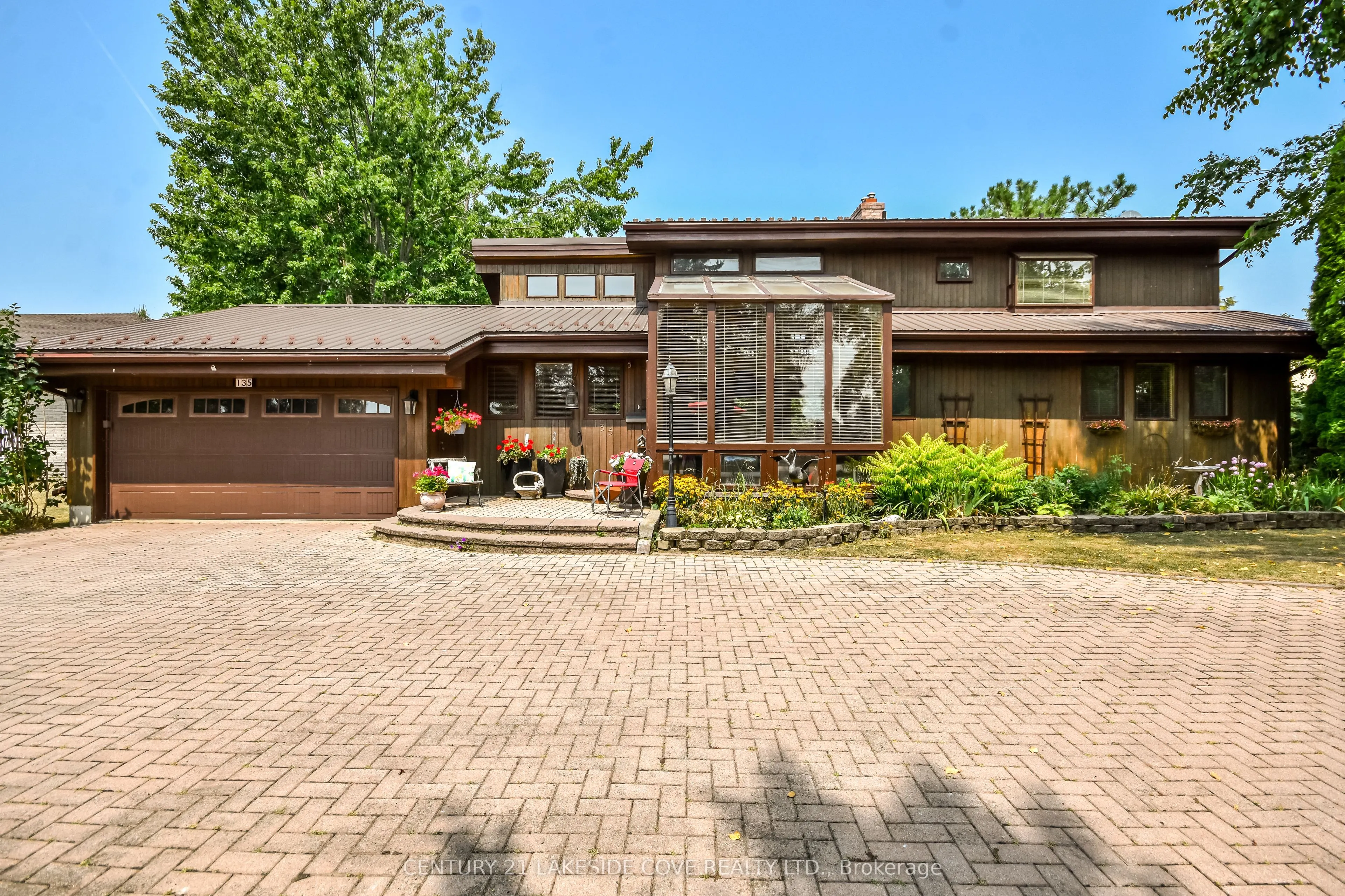 135 Bayshore Drive