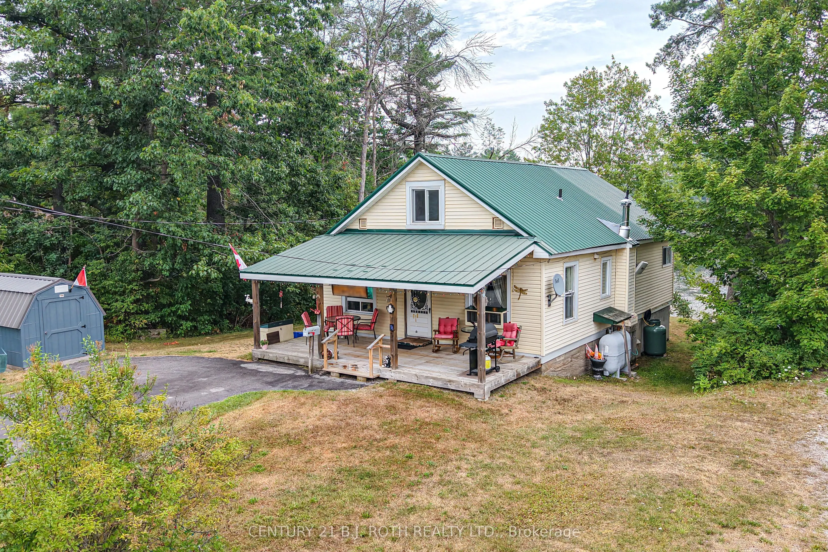 3297 Muskoka Street