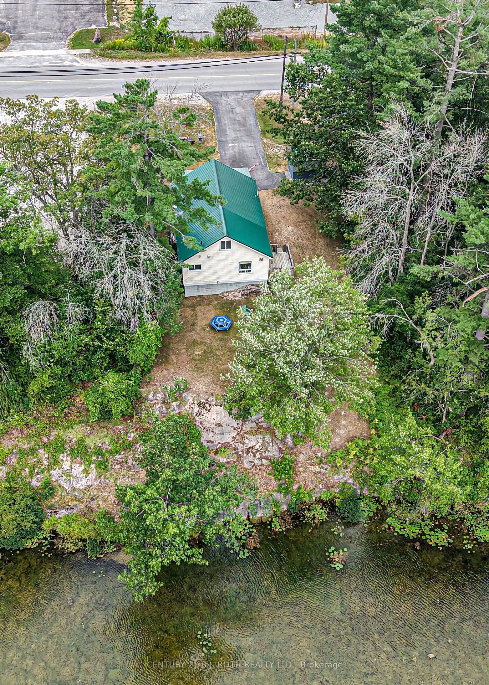 3297 Muskoka Street