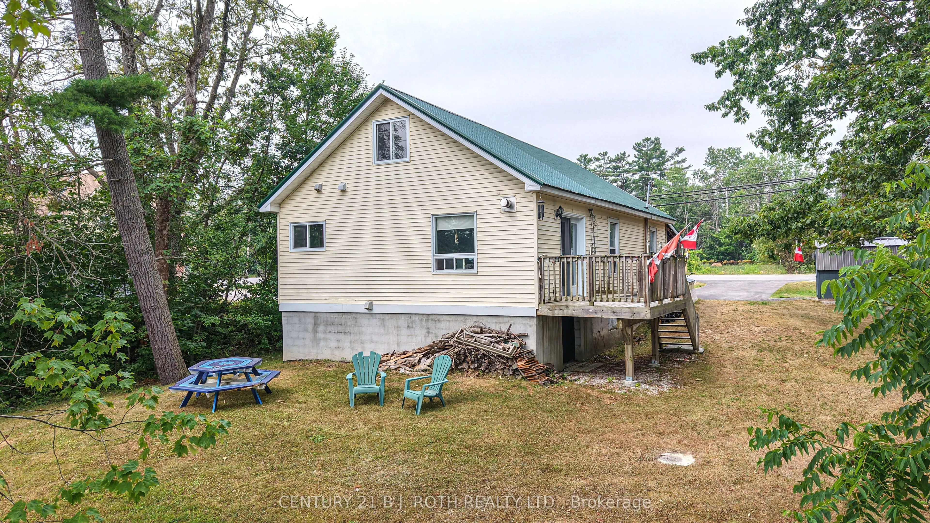 3297 Muskoka Street