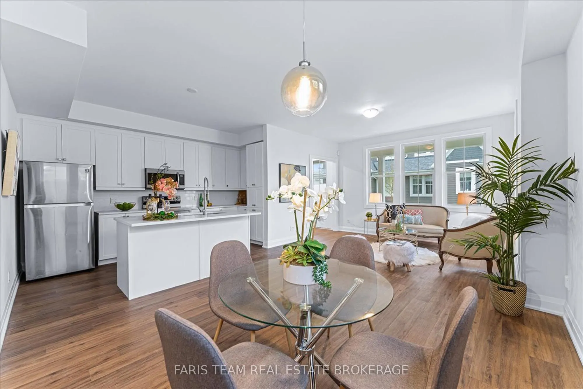 27 Julia Crescent, #41