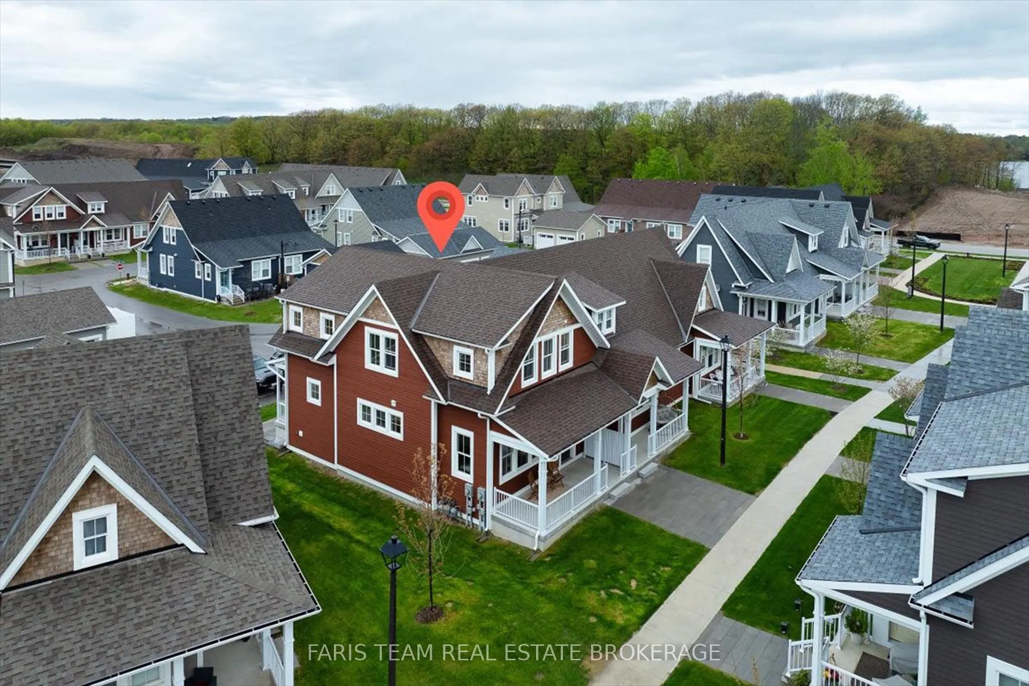 27 Julia Crescent, #41
