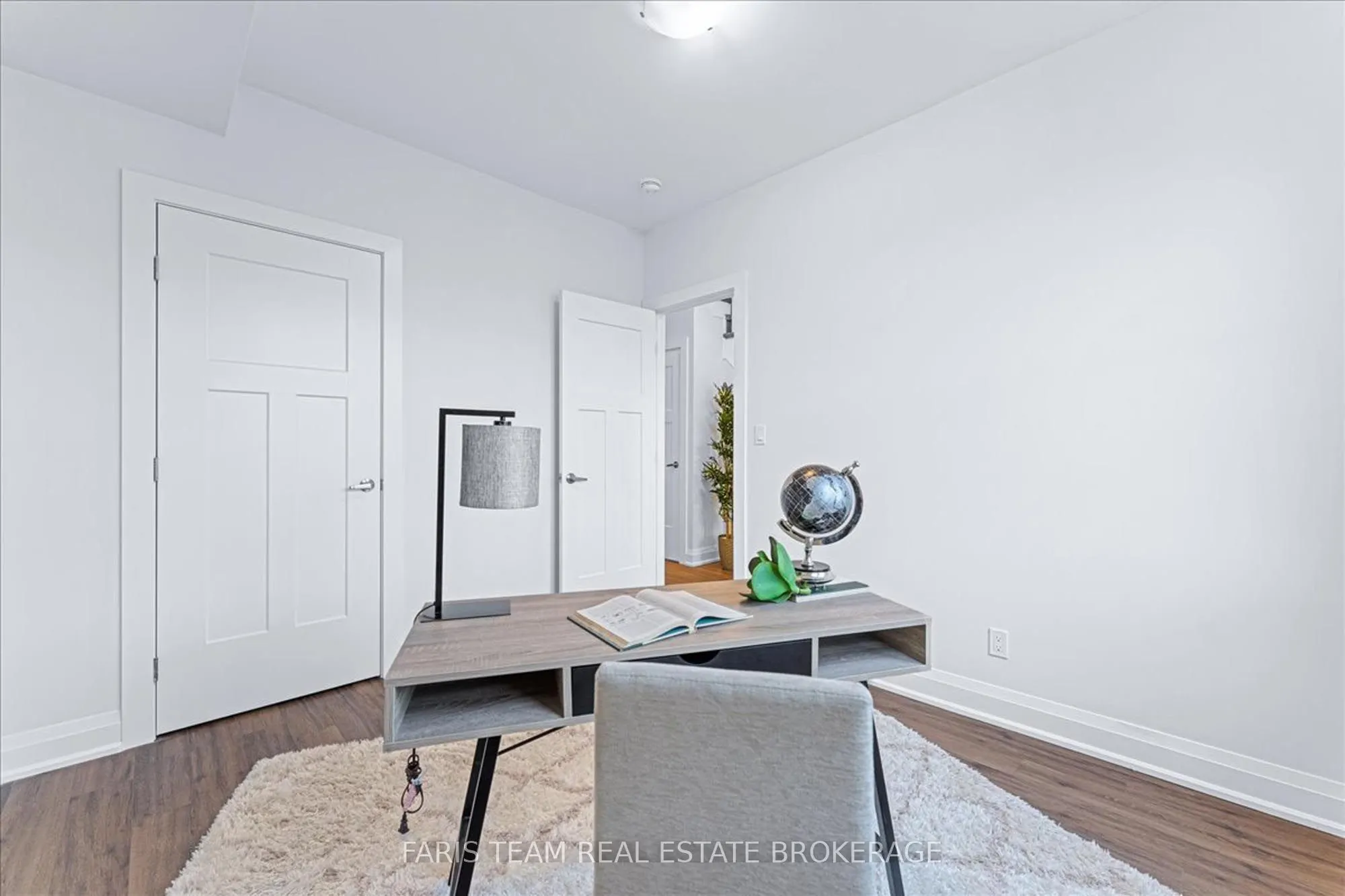 27 Julia Crescent, #41