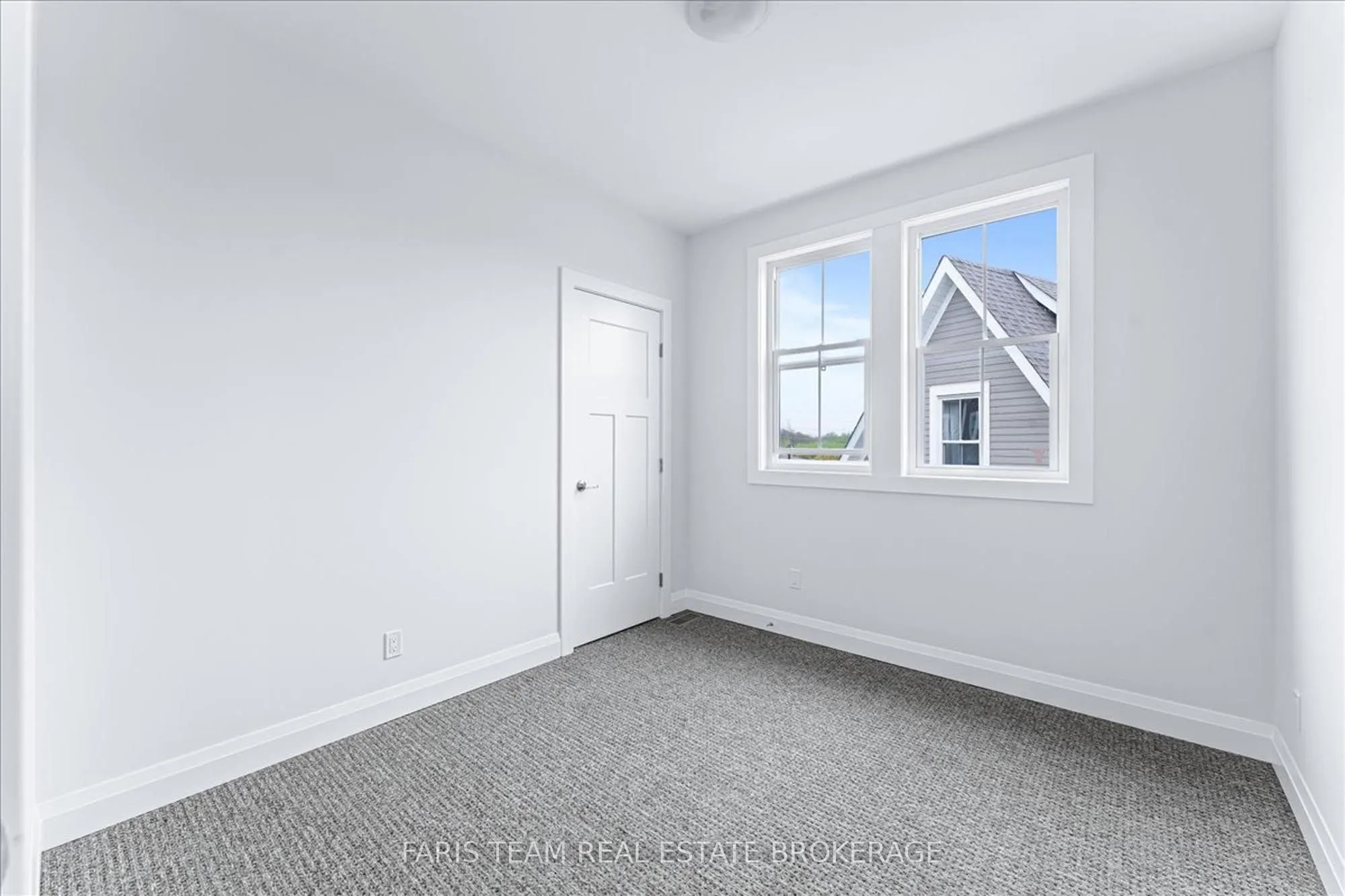 27 Julia Crescent, #41