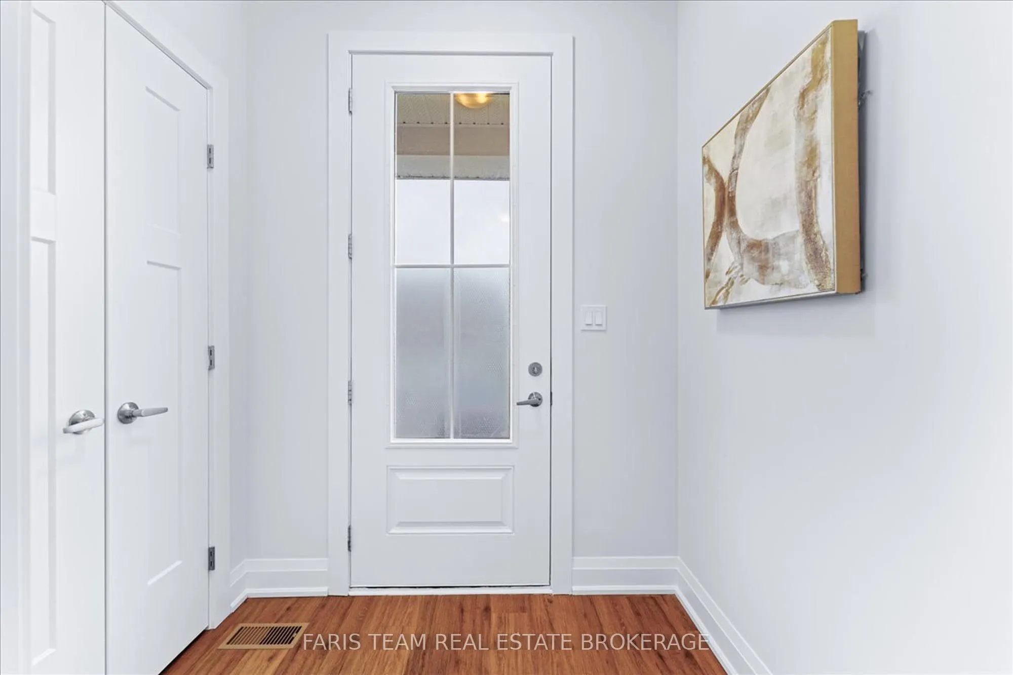 27 Julia Crescent, #41