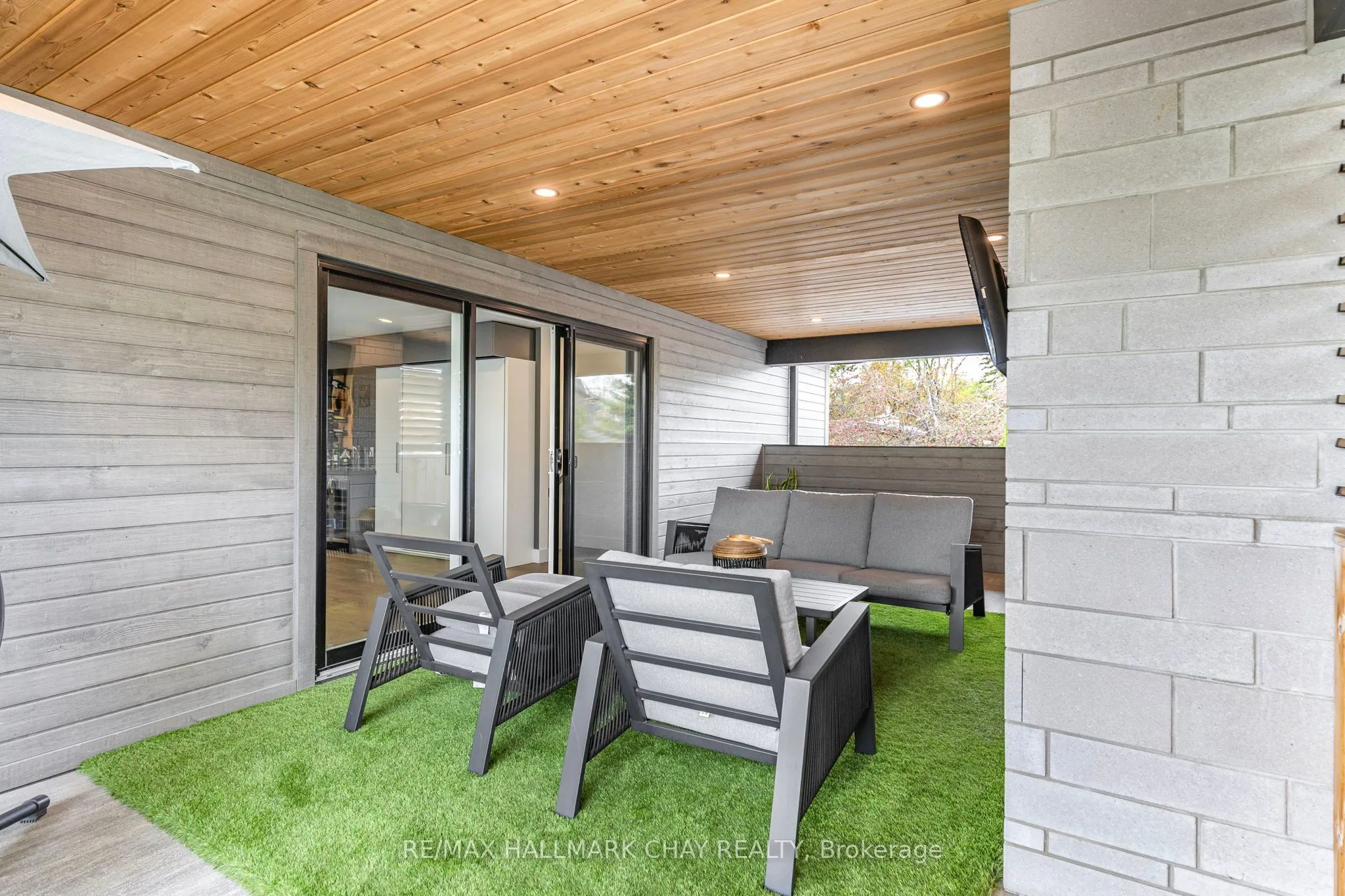 54 Highland Avenue