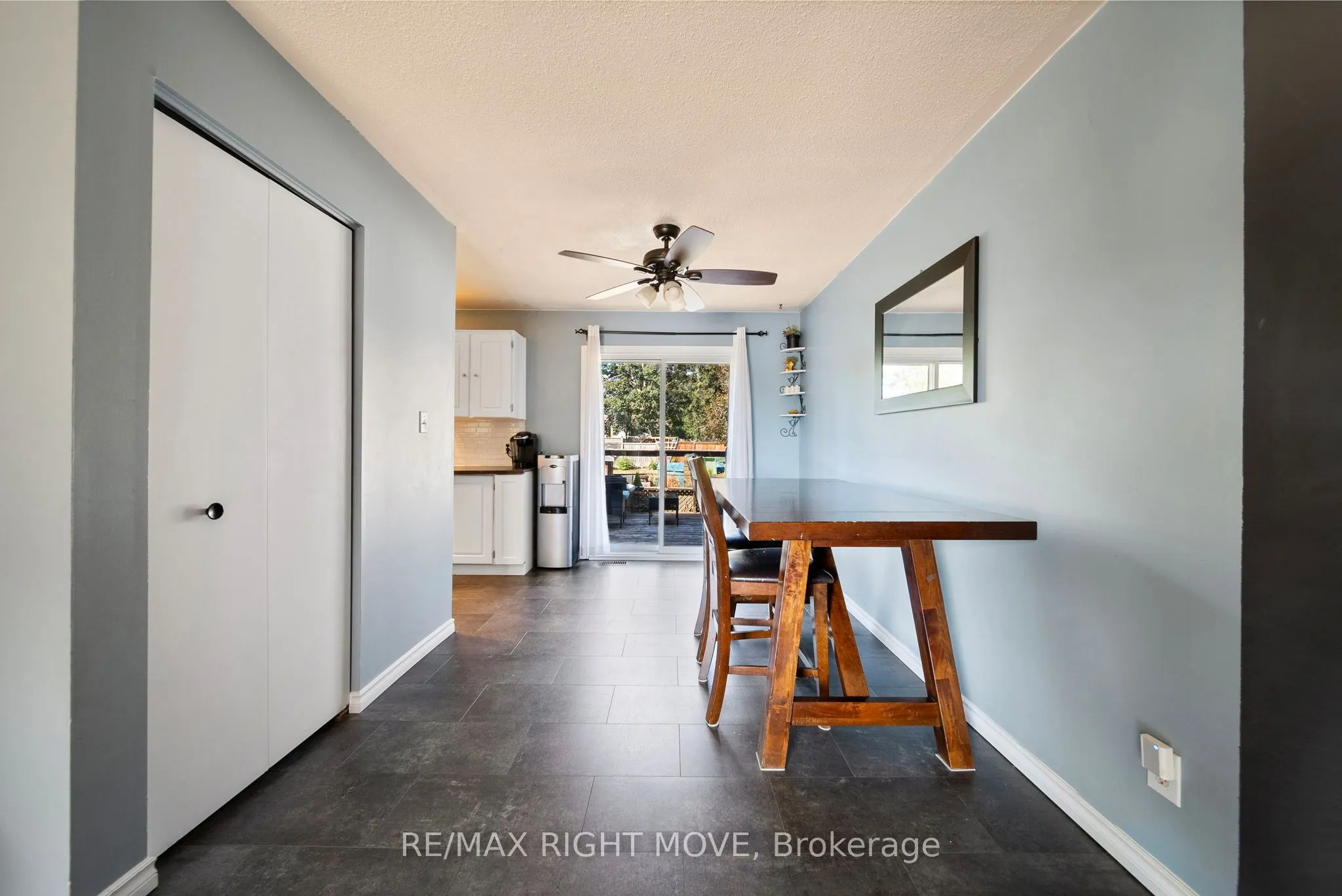 3 Westmount Drive N