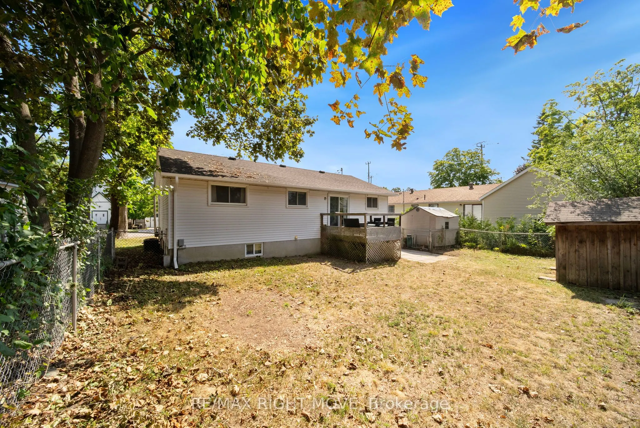 3 Westmount Drive N