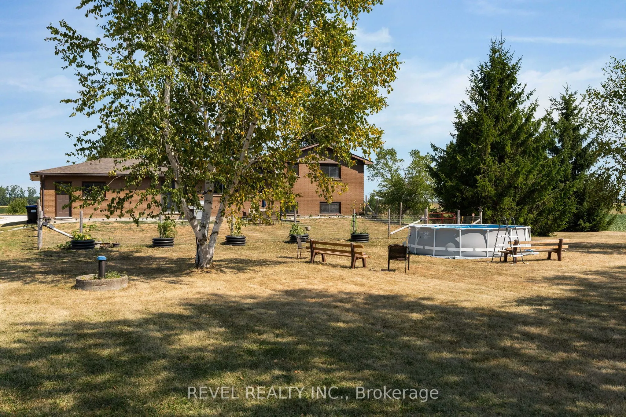 5375 Conc 9 Sunnidale Concession