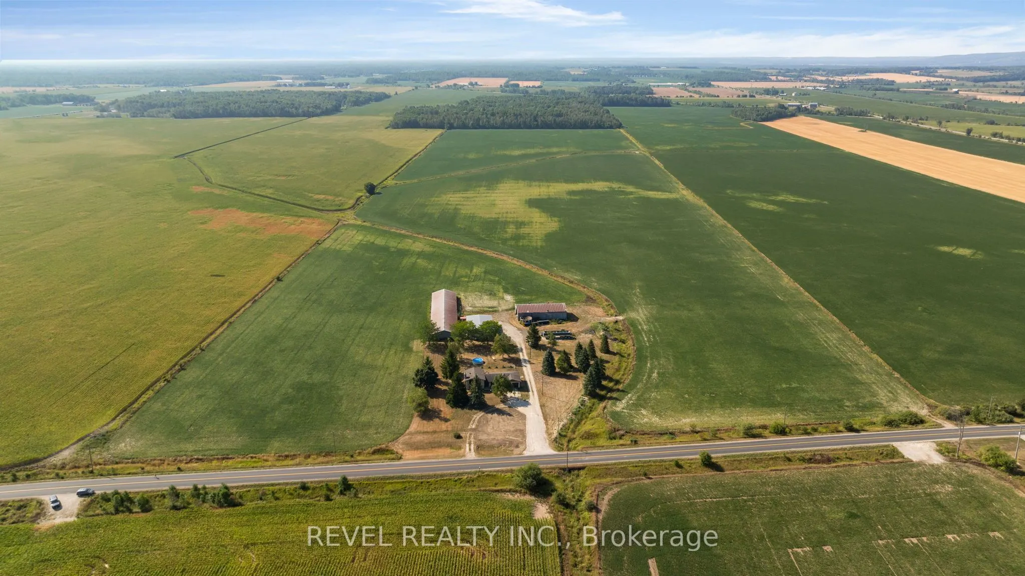 5375 Conc 9 Sunnidale Concession