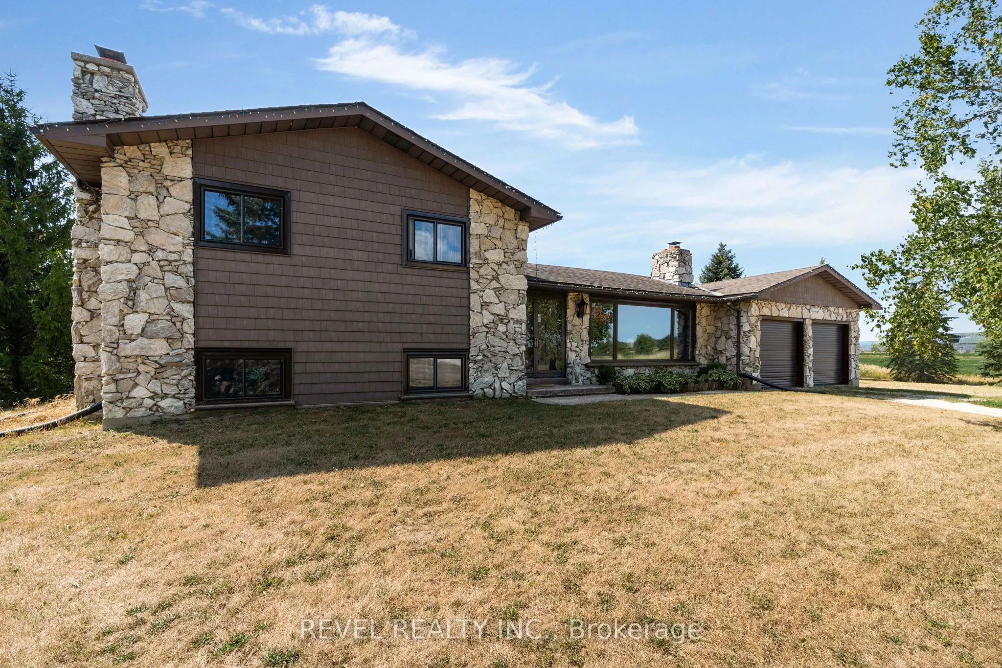 5375 Conc 9 Sunnidale Concession