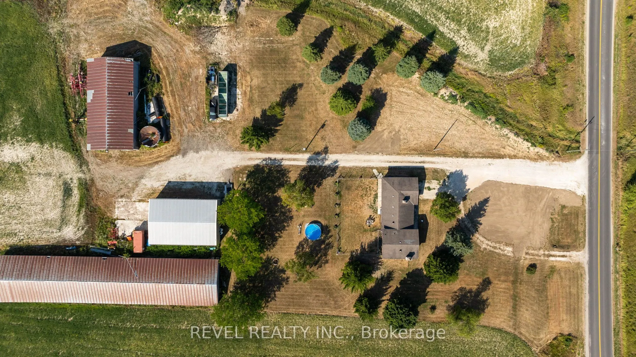 5375 Conc 9 Sunnidale Concession