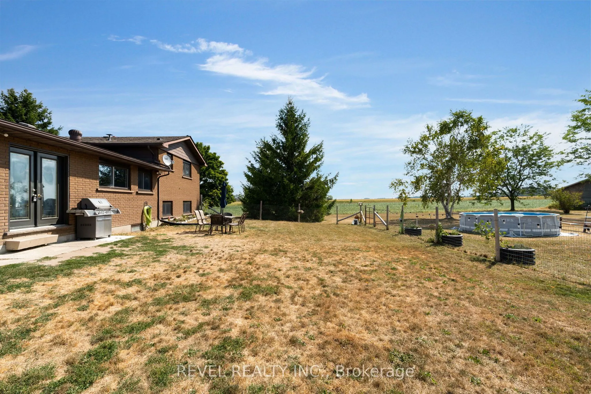 5375 Conc 9 Sunnidale Concession