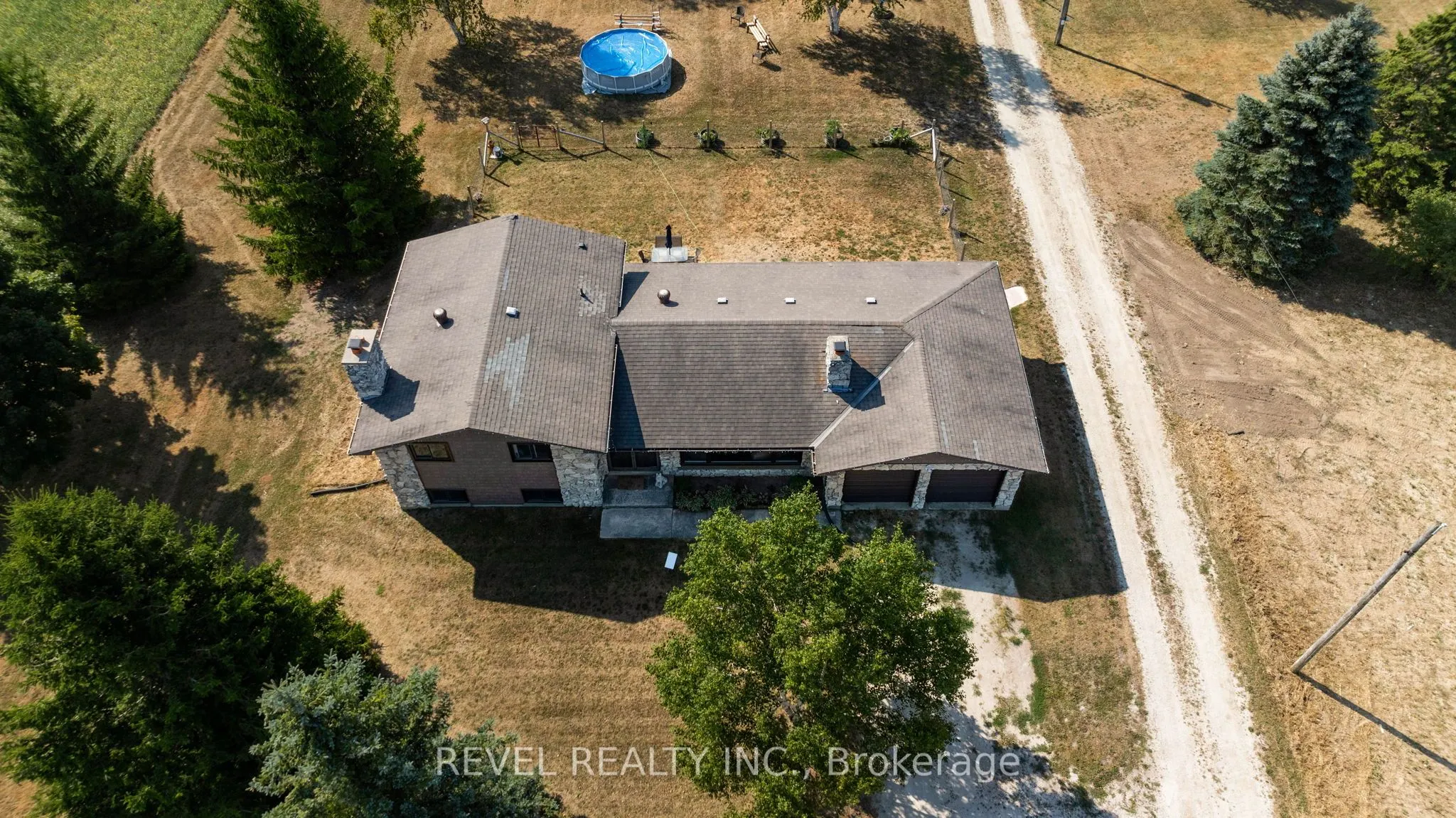 5375 Conc 9 Sunnidale Concession