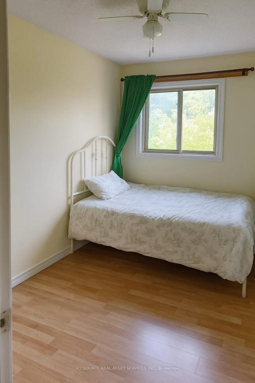 21 Evergreen Court, #7