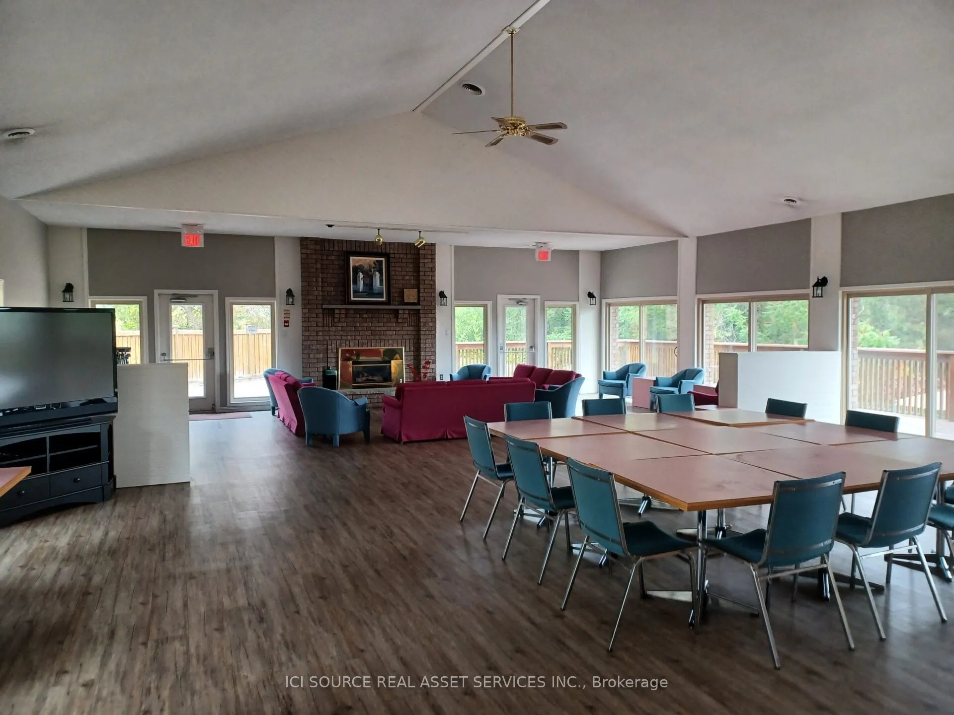 21 Evergreen Court, #7
