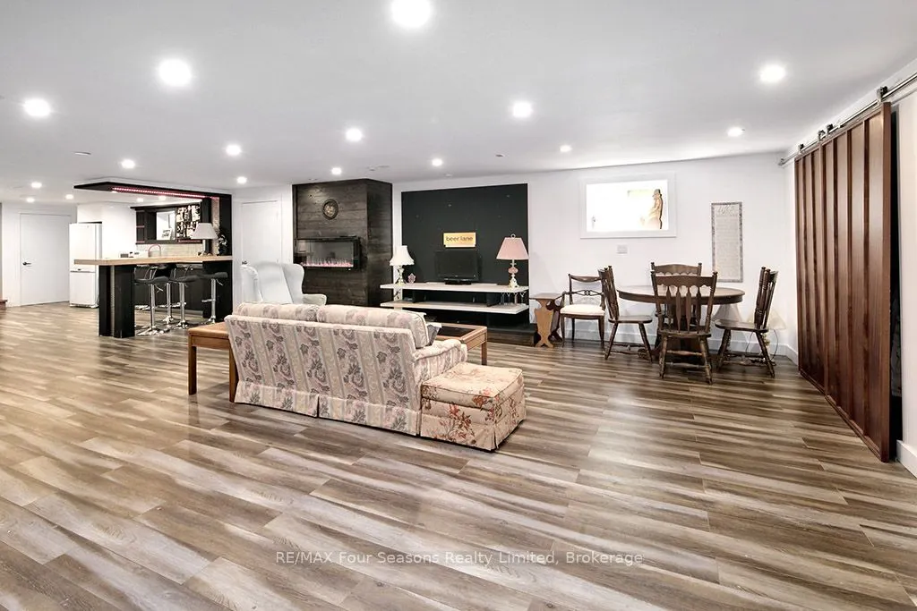 5259 Sunnidale Concession  5 Road