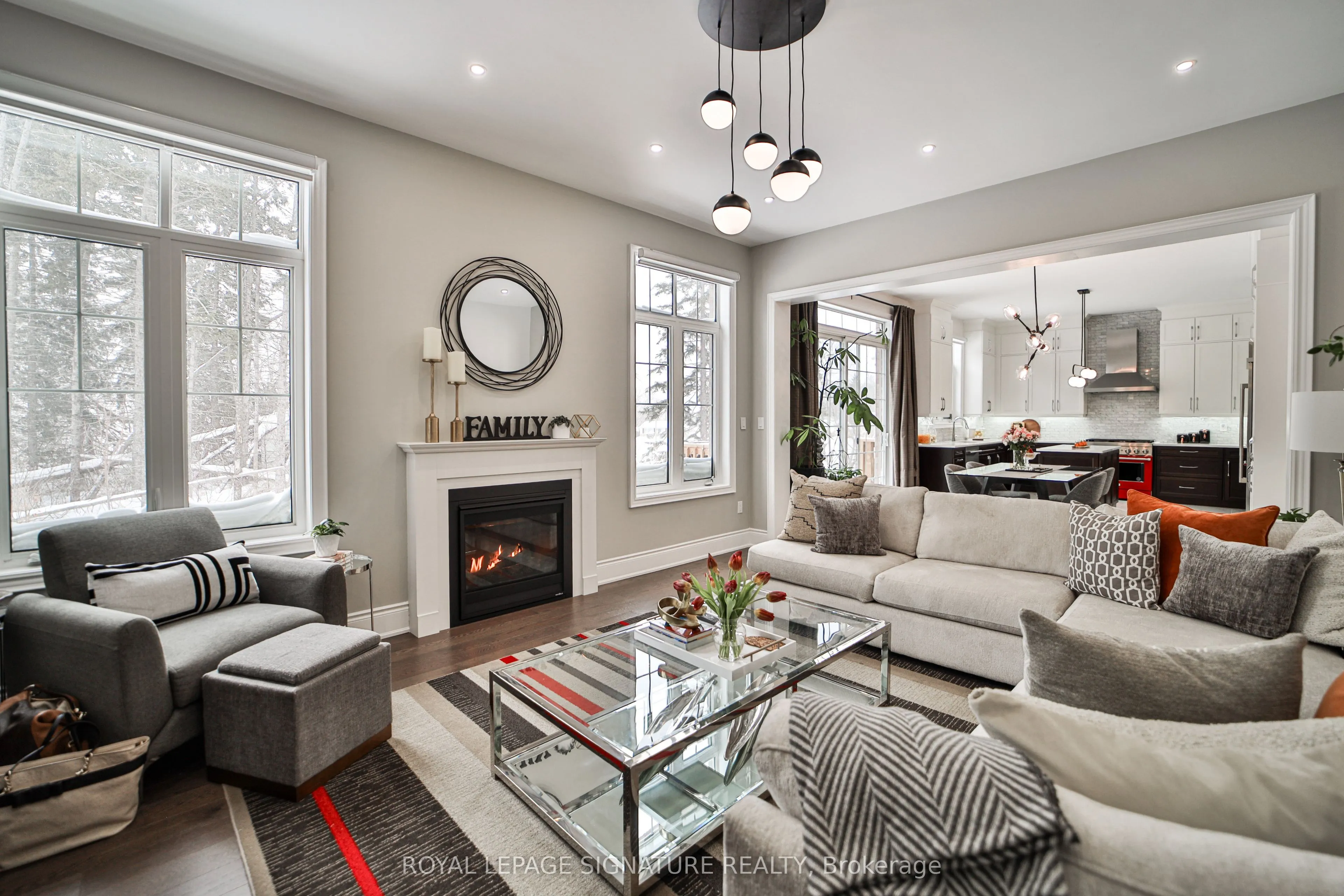 27 Moreau Way