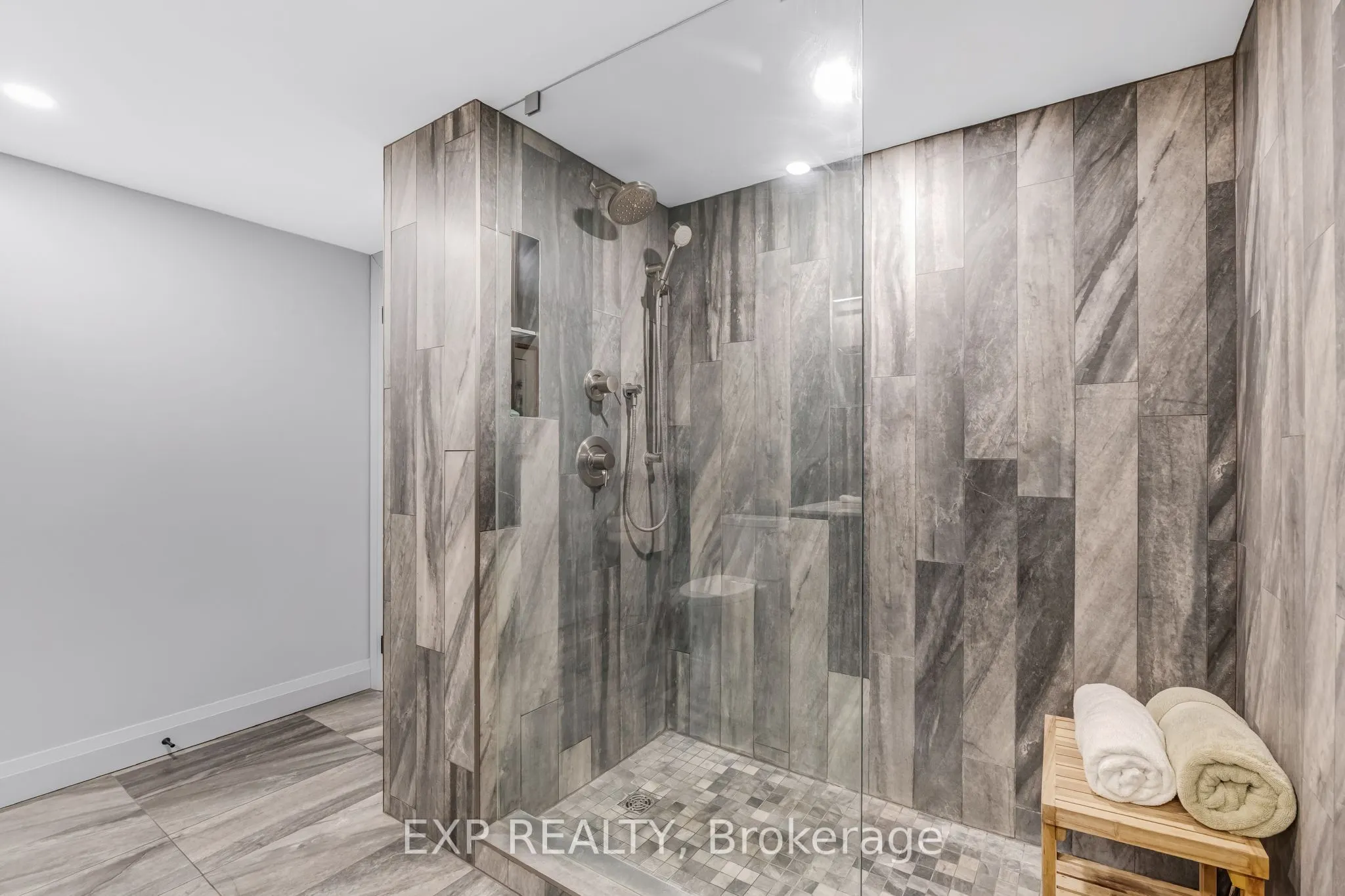 65 Ellen Street, #1702