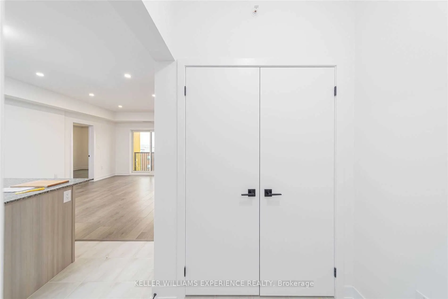 8 Culinary Lane, #605