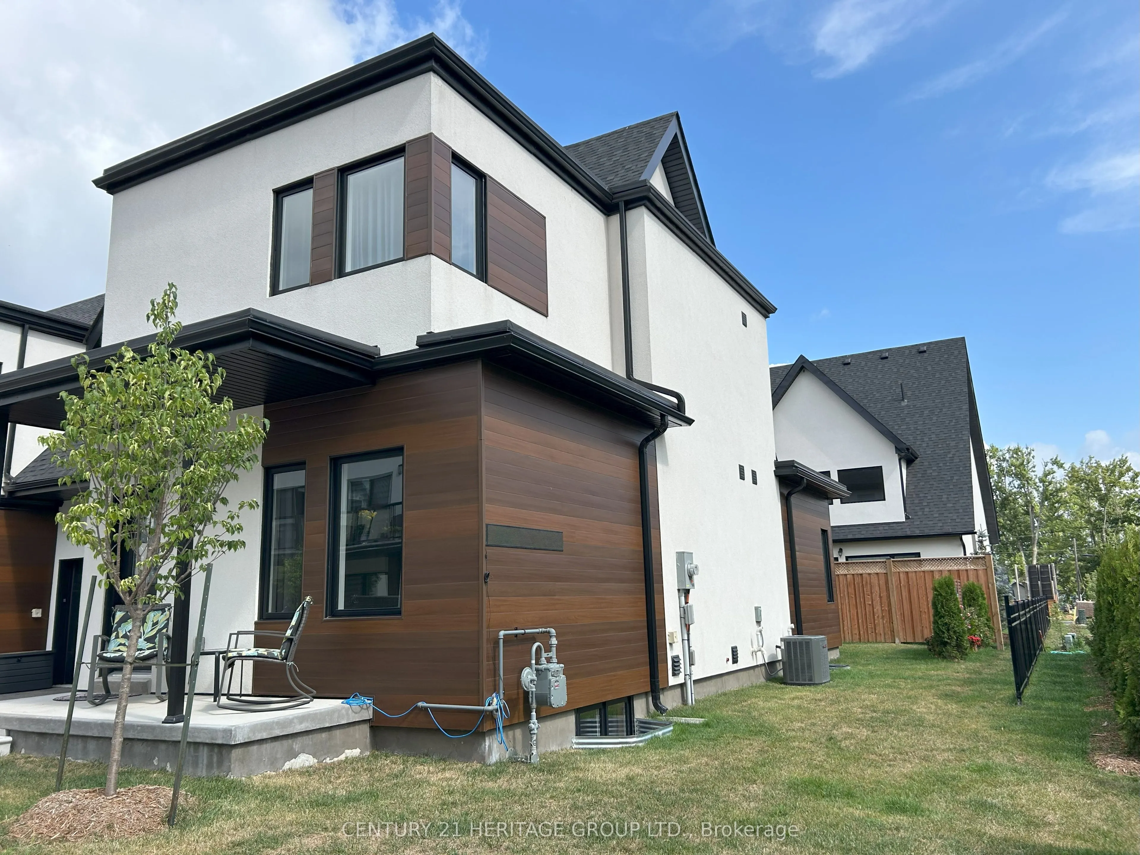 44 Ruby Crescent