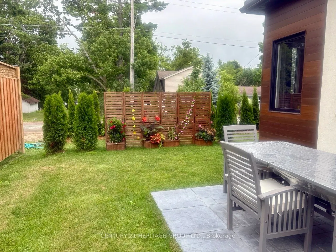 44 Ruby Crescent