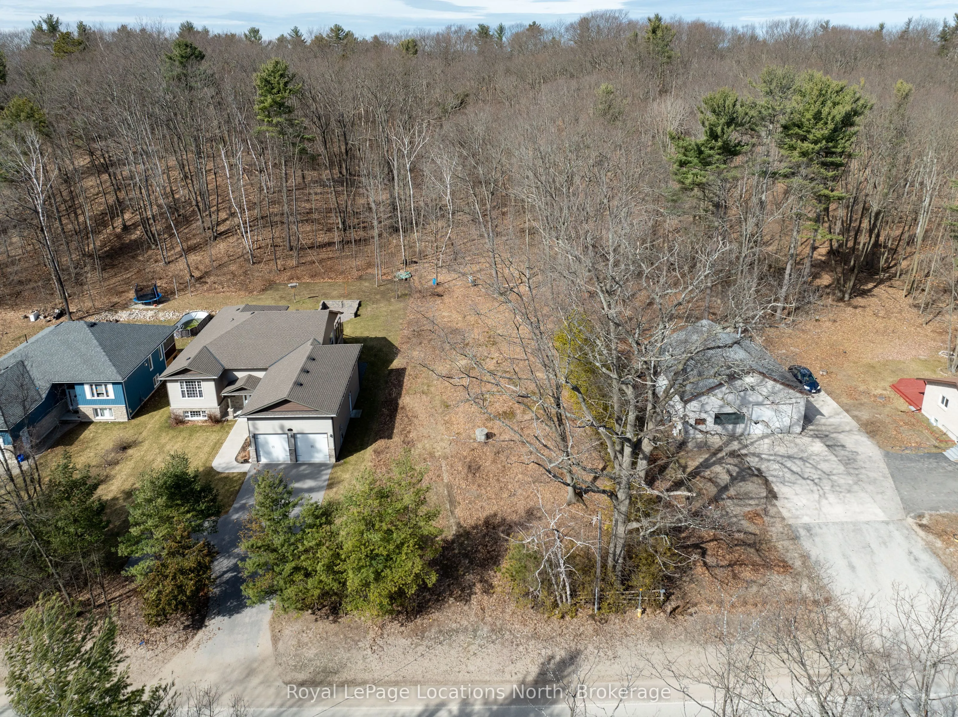 198 GOLF COURSE Road