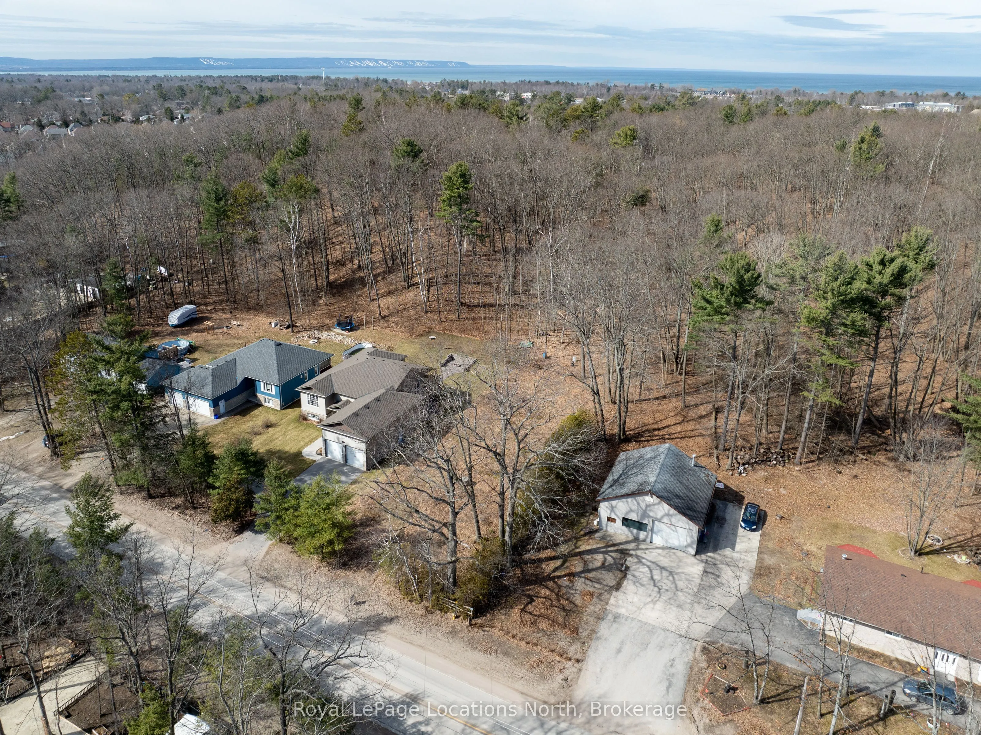 198 GOLF COURSE Road