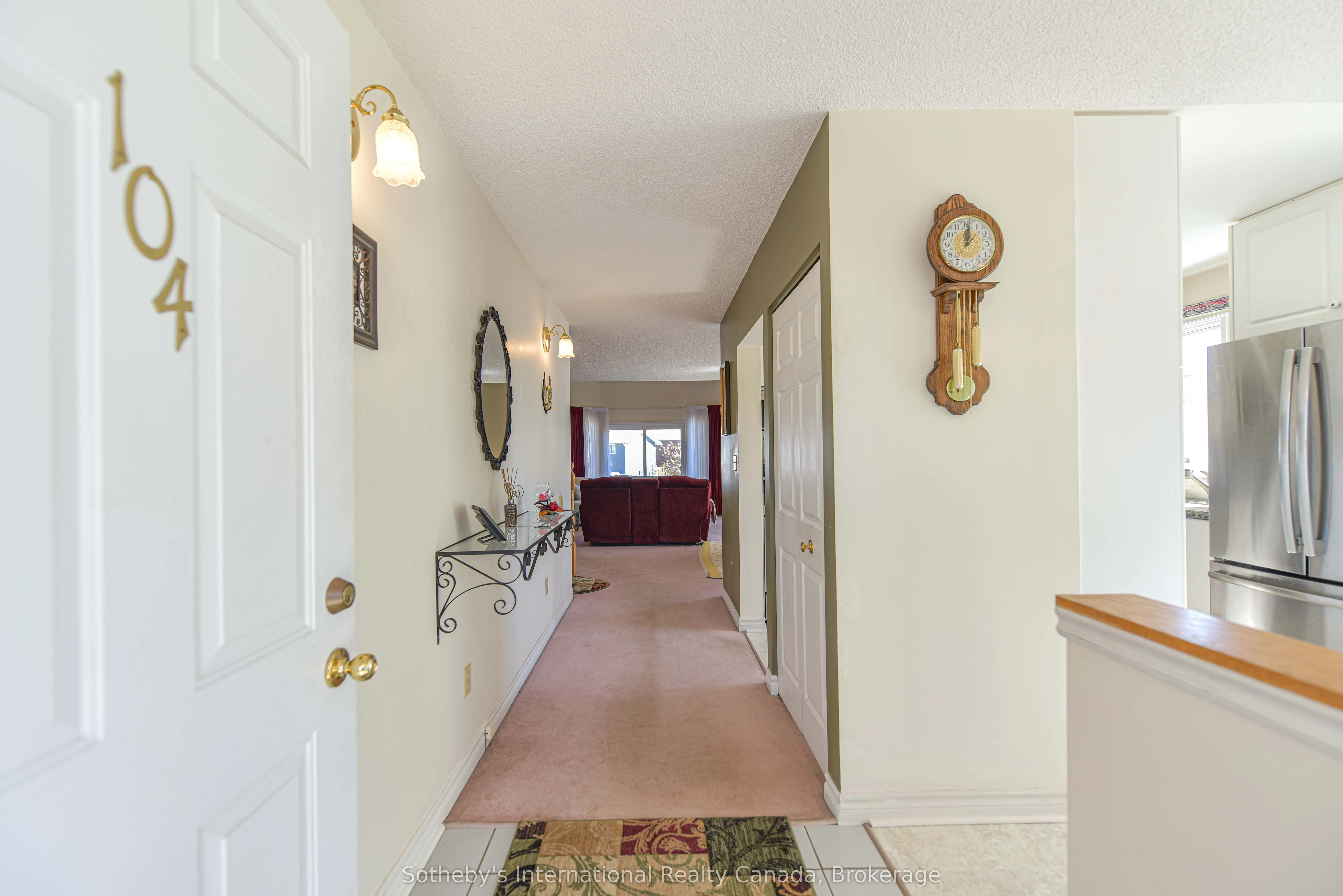 10 MUSEUM Drive, #104
