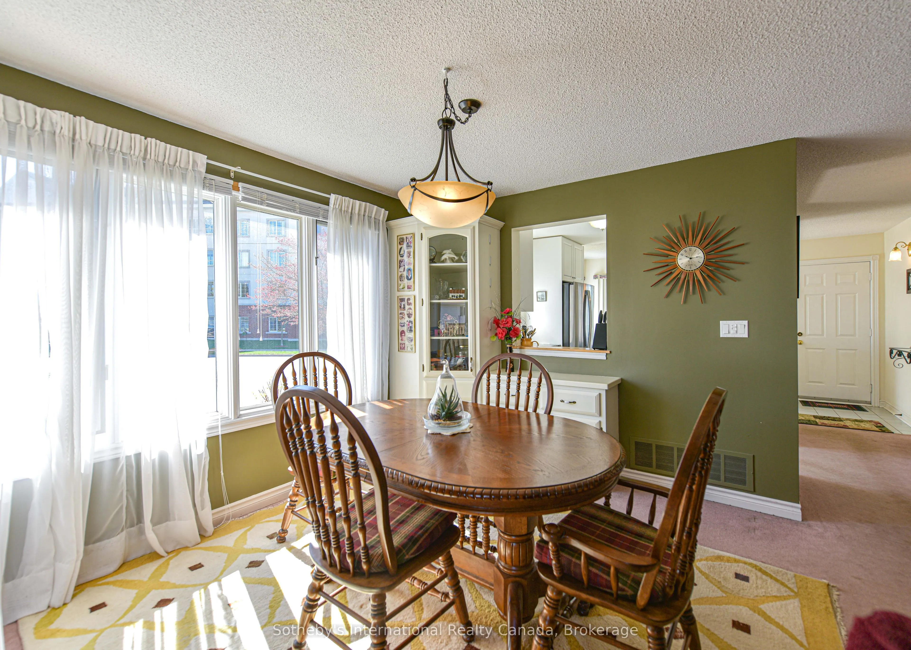 10 MUSEUM Drive, #104