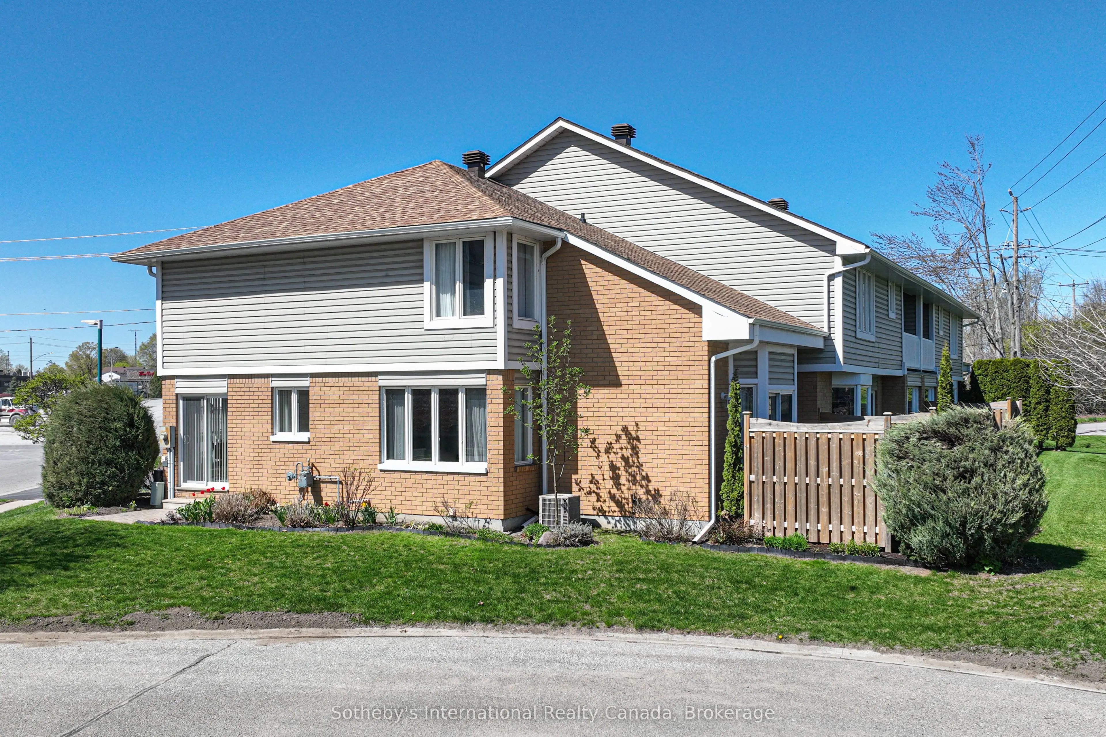 10 MUSEUM Drive, #104