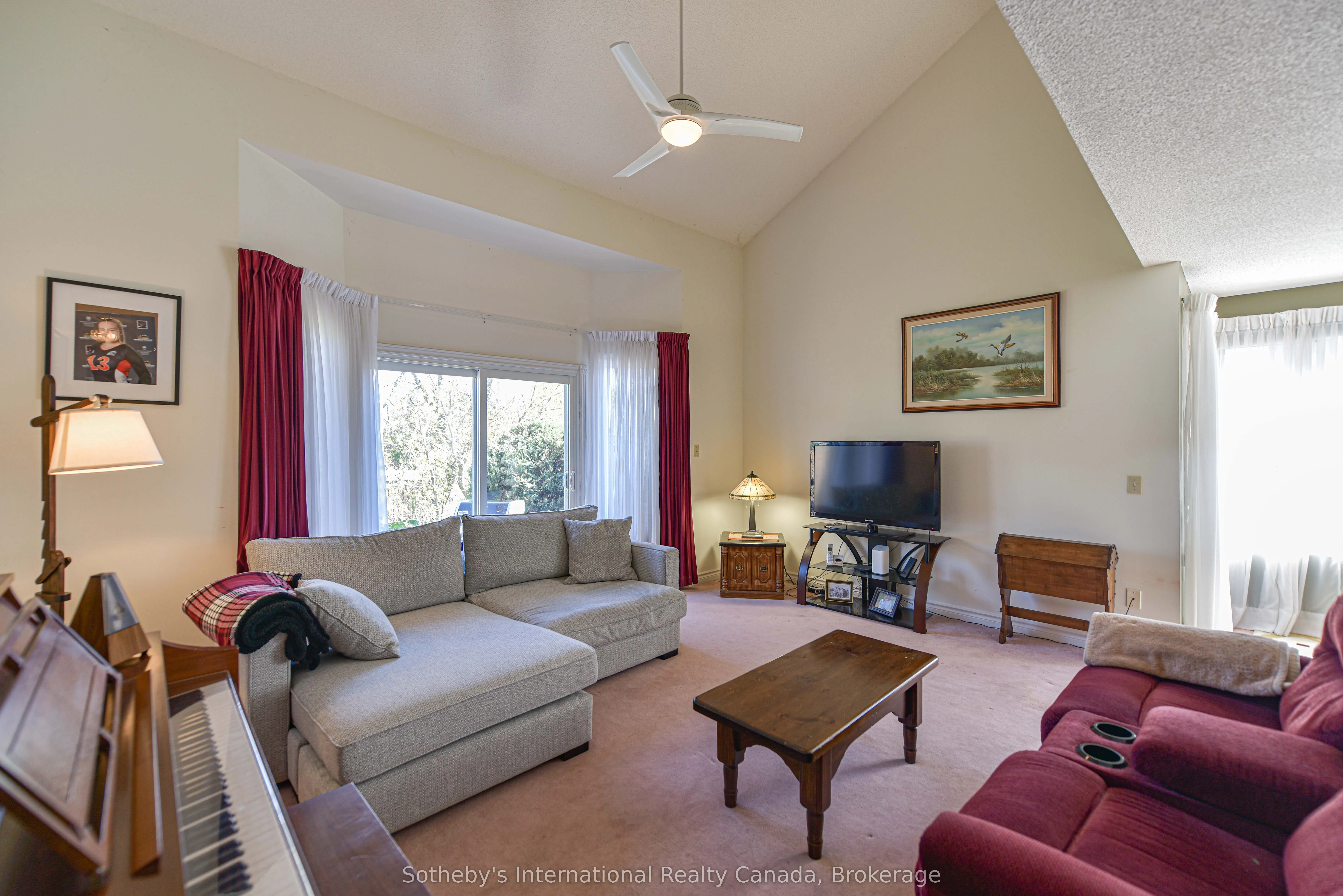 10 MUSEUM Drive, #104
