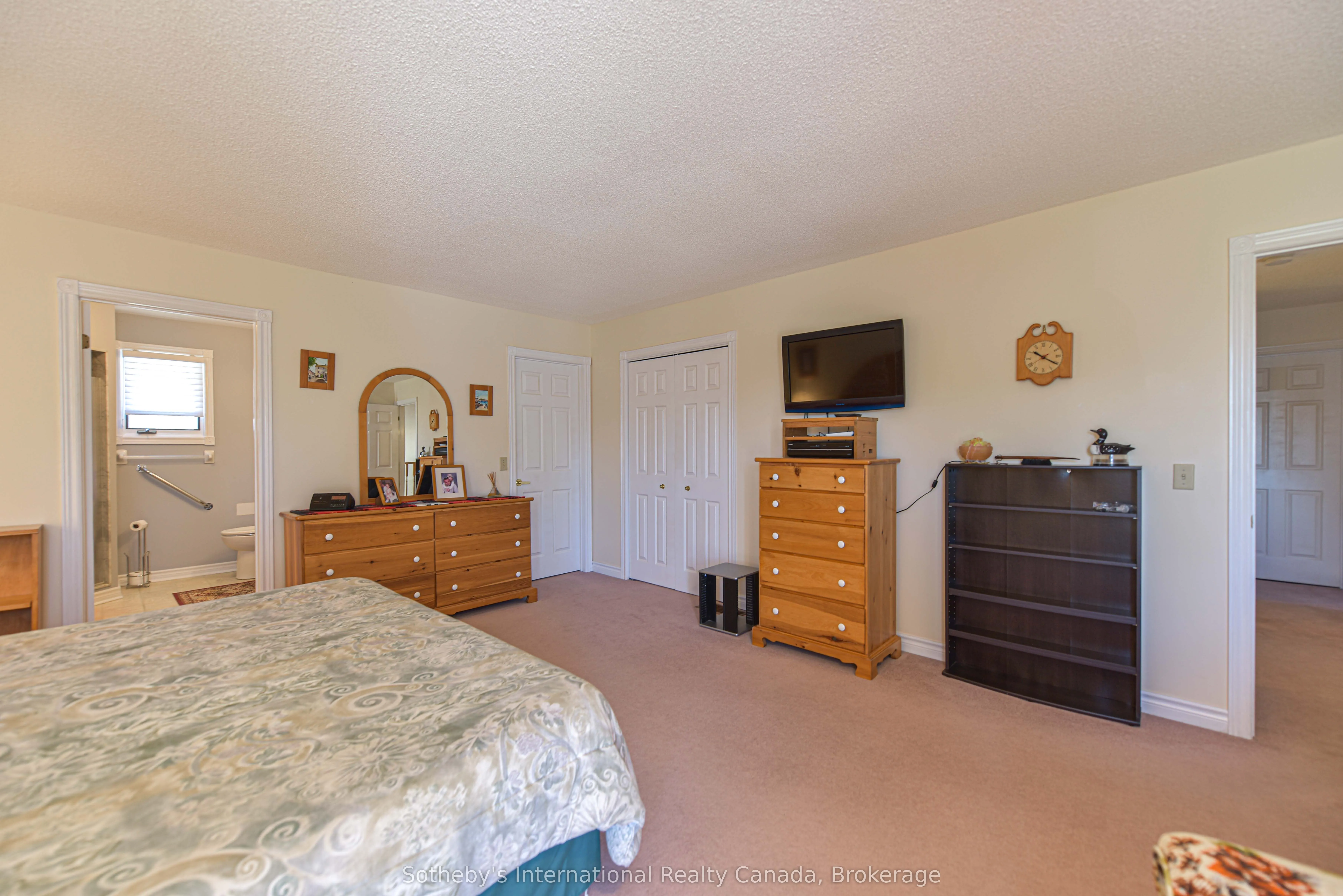 10 MUSEUM Drive, #104