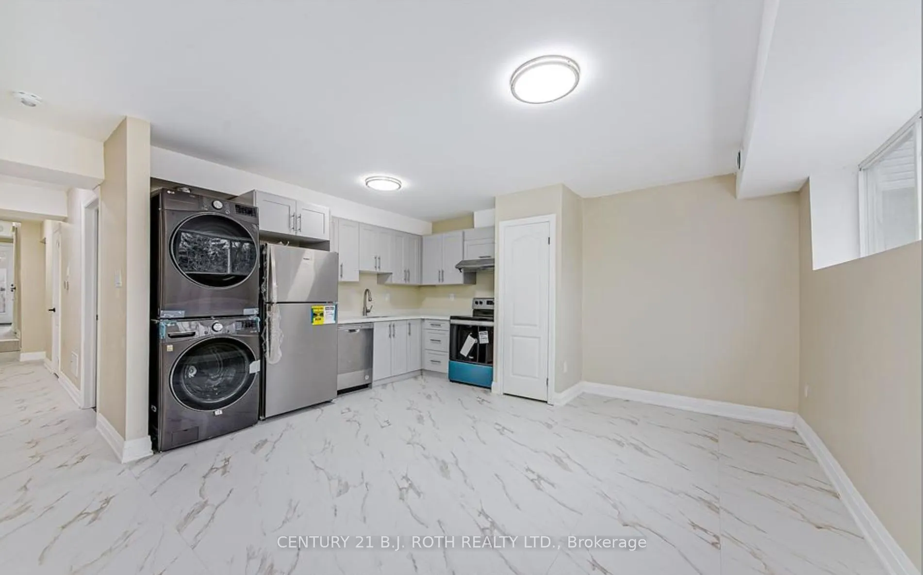 98 Peel Street, #1