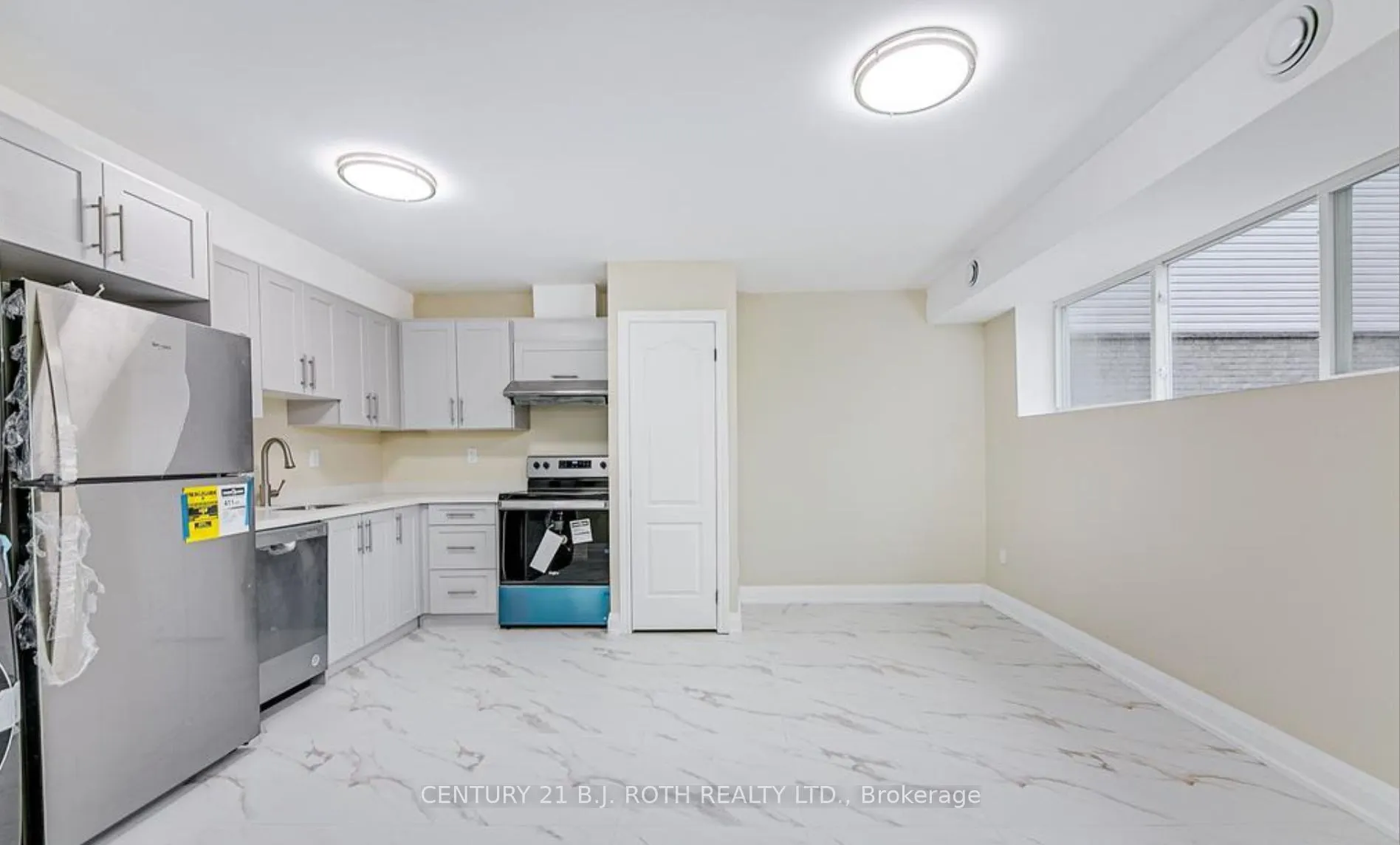 98 Peel Street, #1