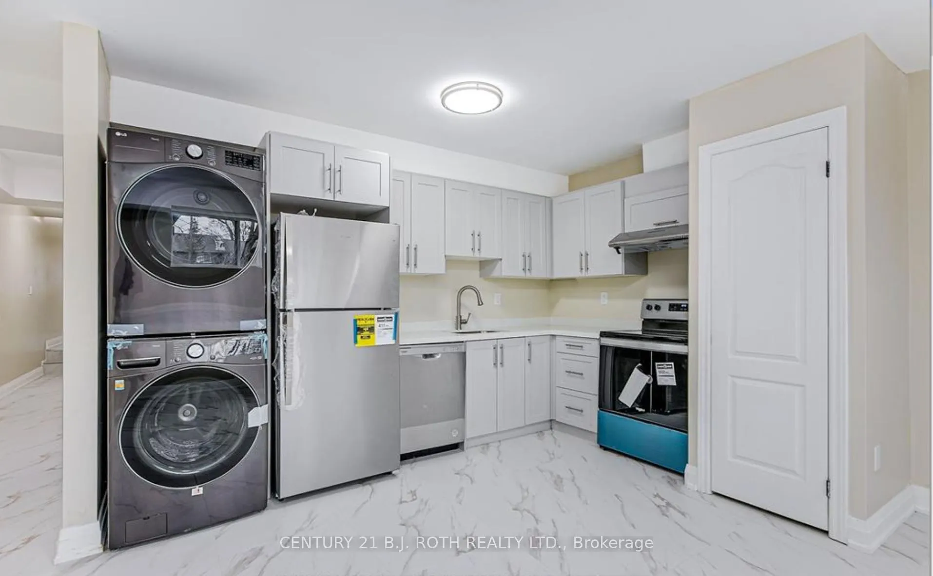 98 Peel Street, #1